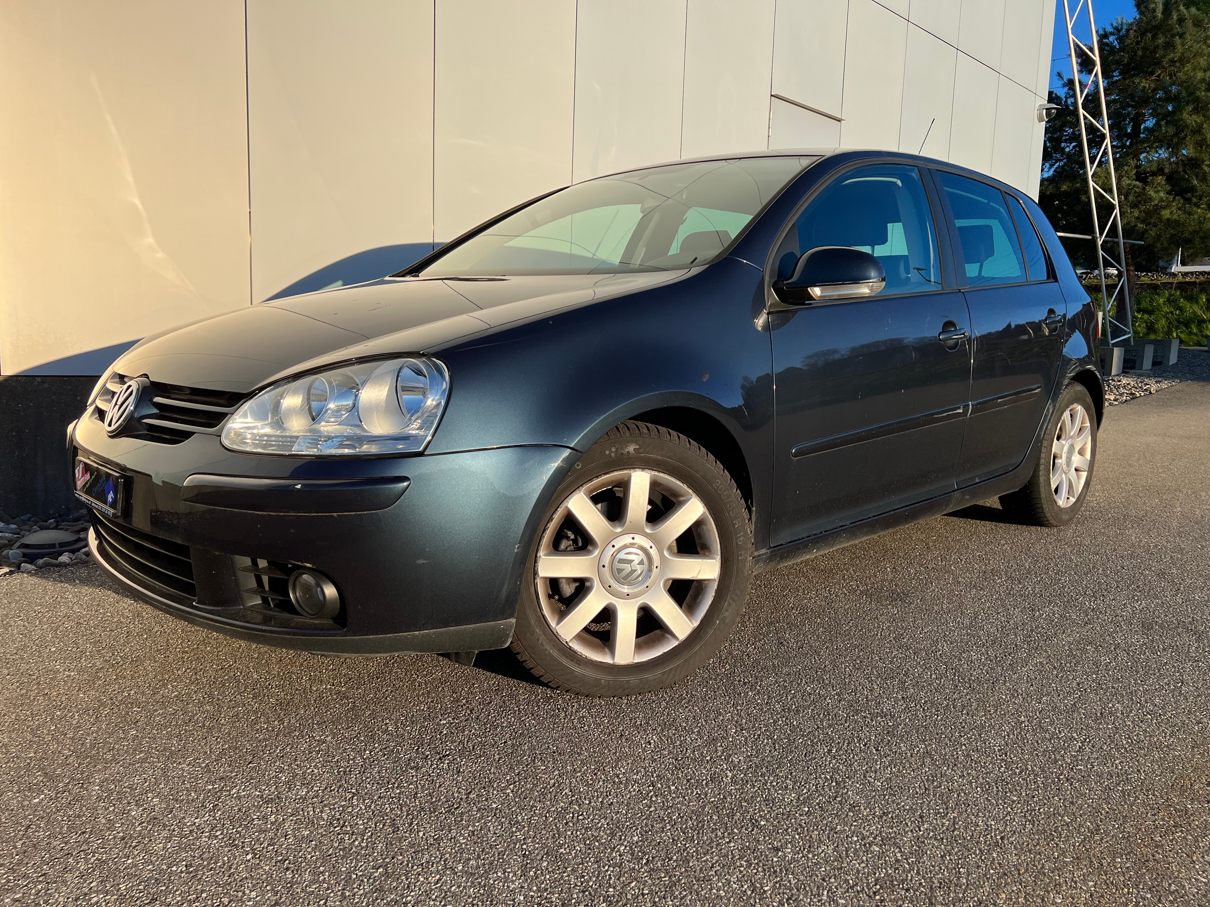 VW Golf 2.0 FSI Sportline 4Motion