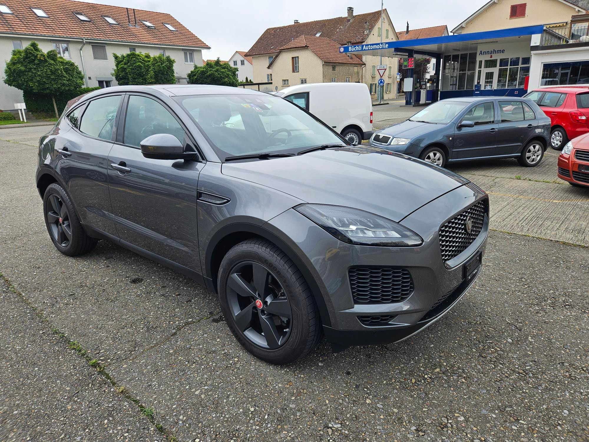 JAGUAR E-Pace 2.0d D150 S AWD Automatik