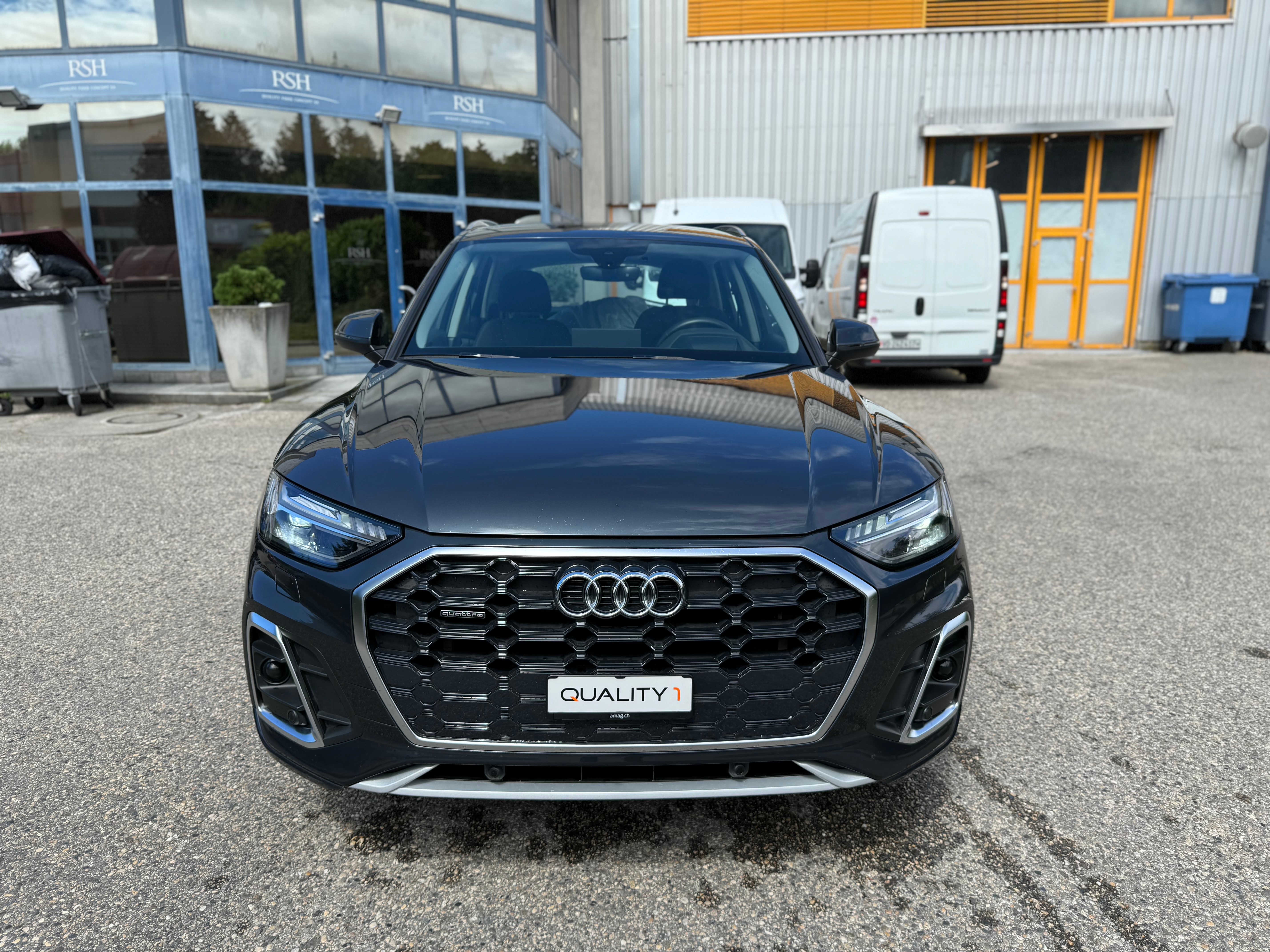 AUDI Q5 40 TDI S-line quattro S-tronic