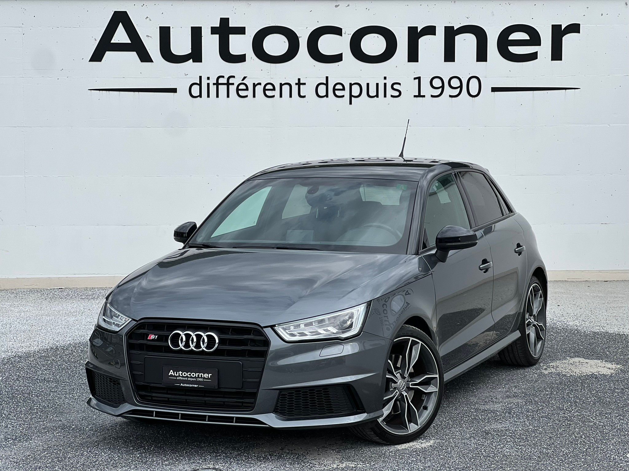 AUDI S1 Sportback 2.0 TFSI Sport quattro