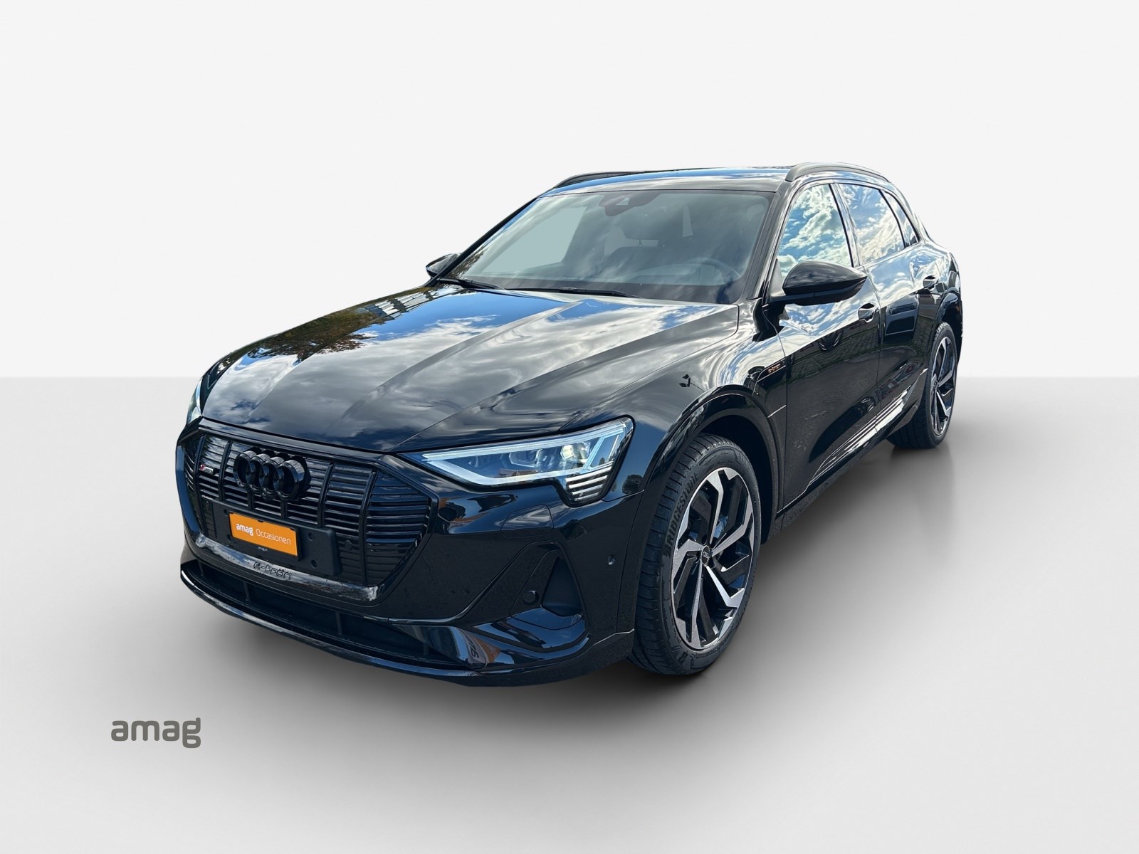 AUDI e-tron 55 S Line Black Edition quattro