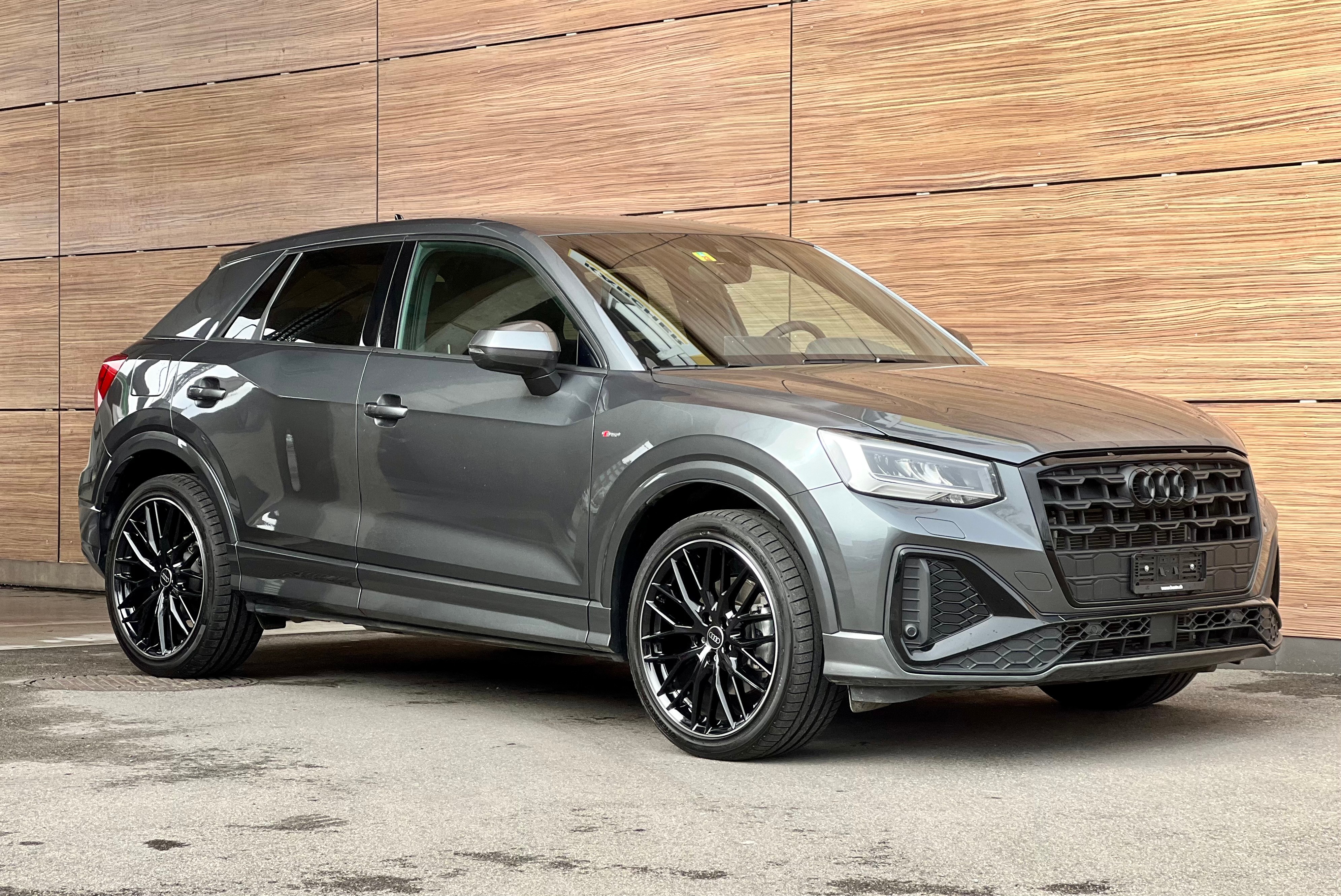 AUDI Q2 35 TFSI *S-LINE* S-TRONIC