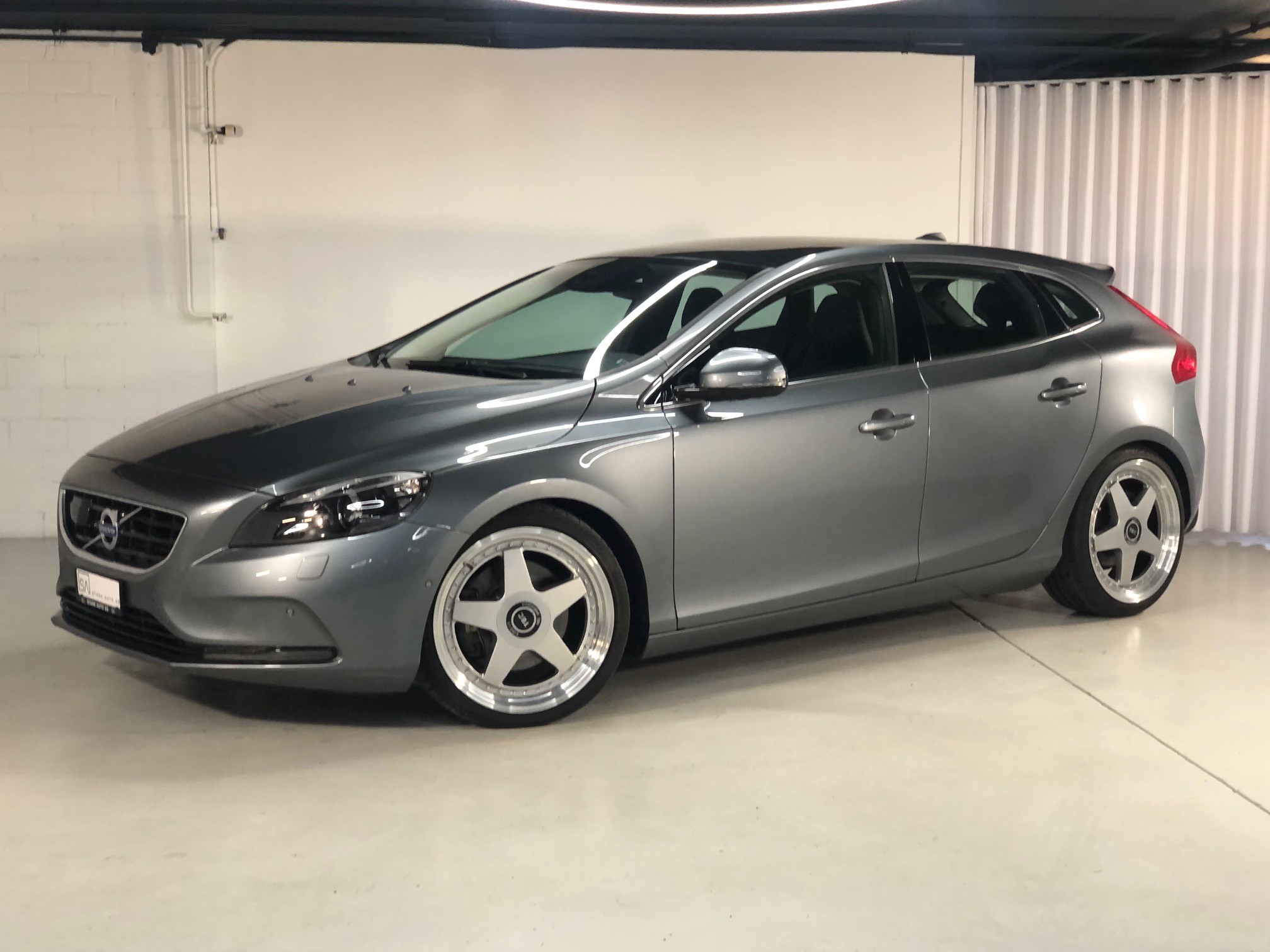 VOLVO V40 T5 Summum Geartronic