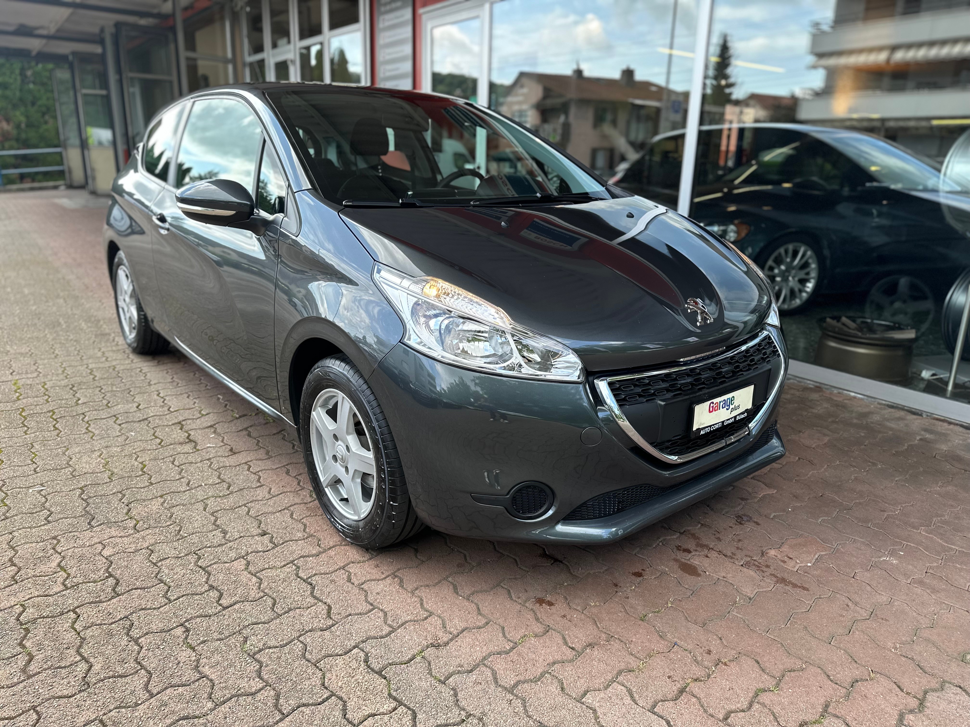 PEUGEOT 208 1.2 VTI Active