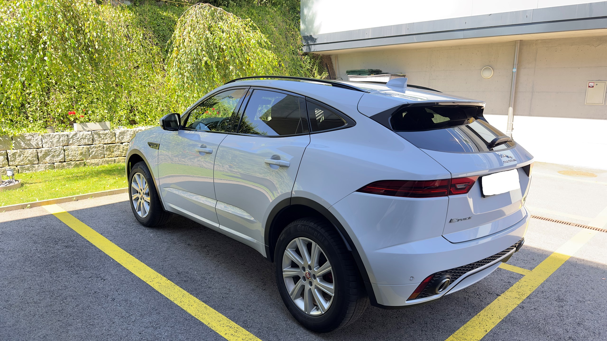 JAGUAR E-Pace P200 R-Dynamic S AWD Automatik