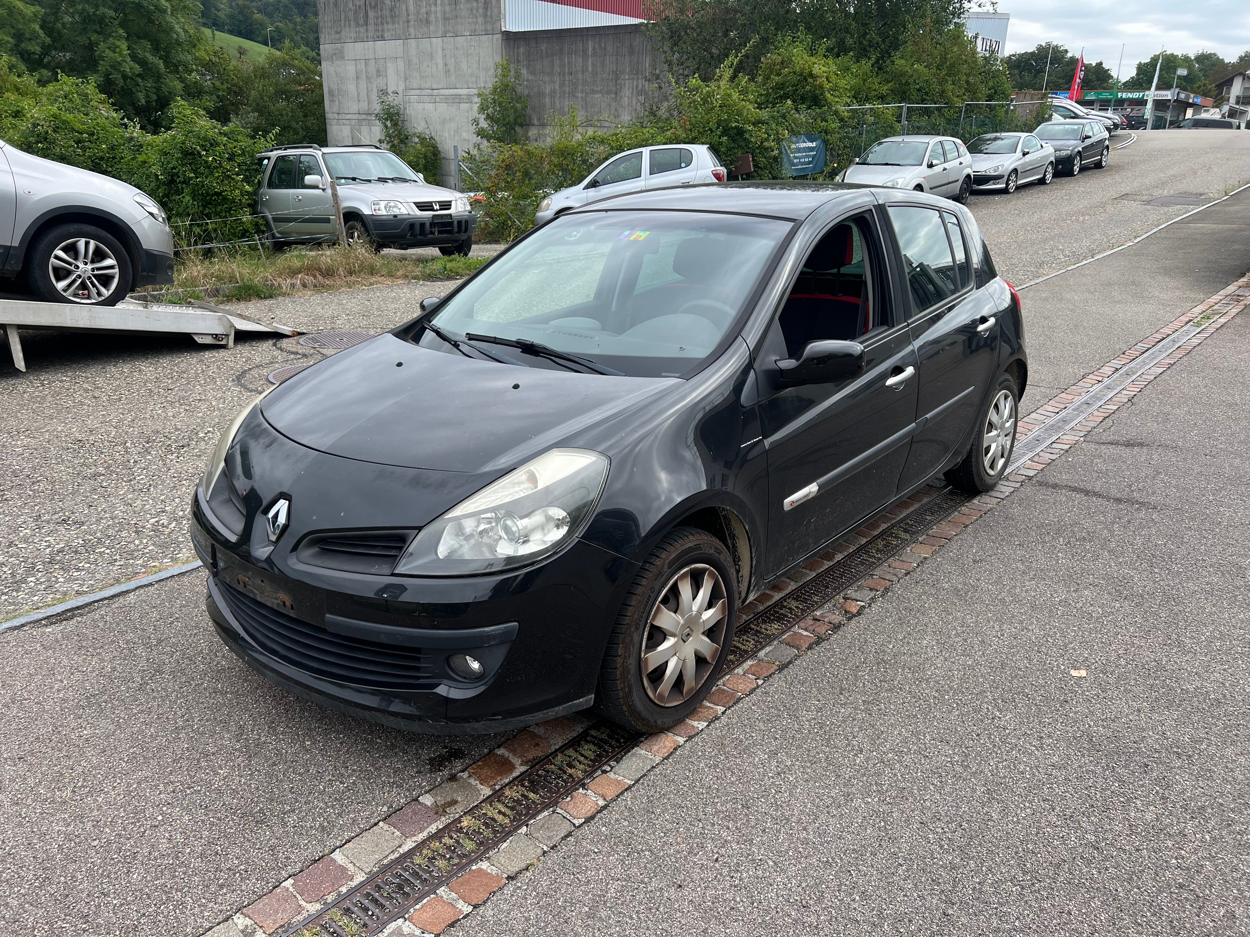 RENAULT Clio 1.2 16V Turbo Dynamique