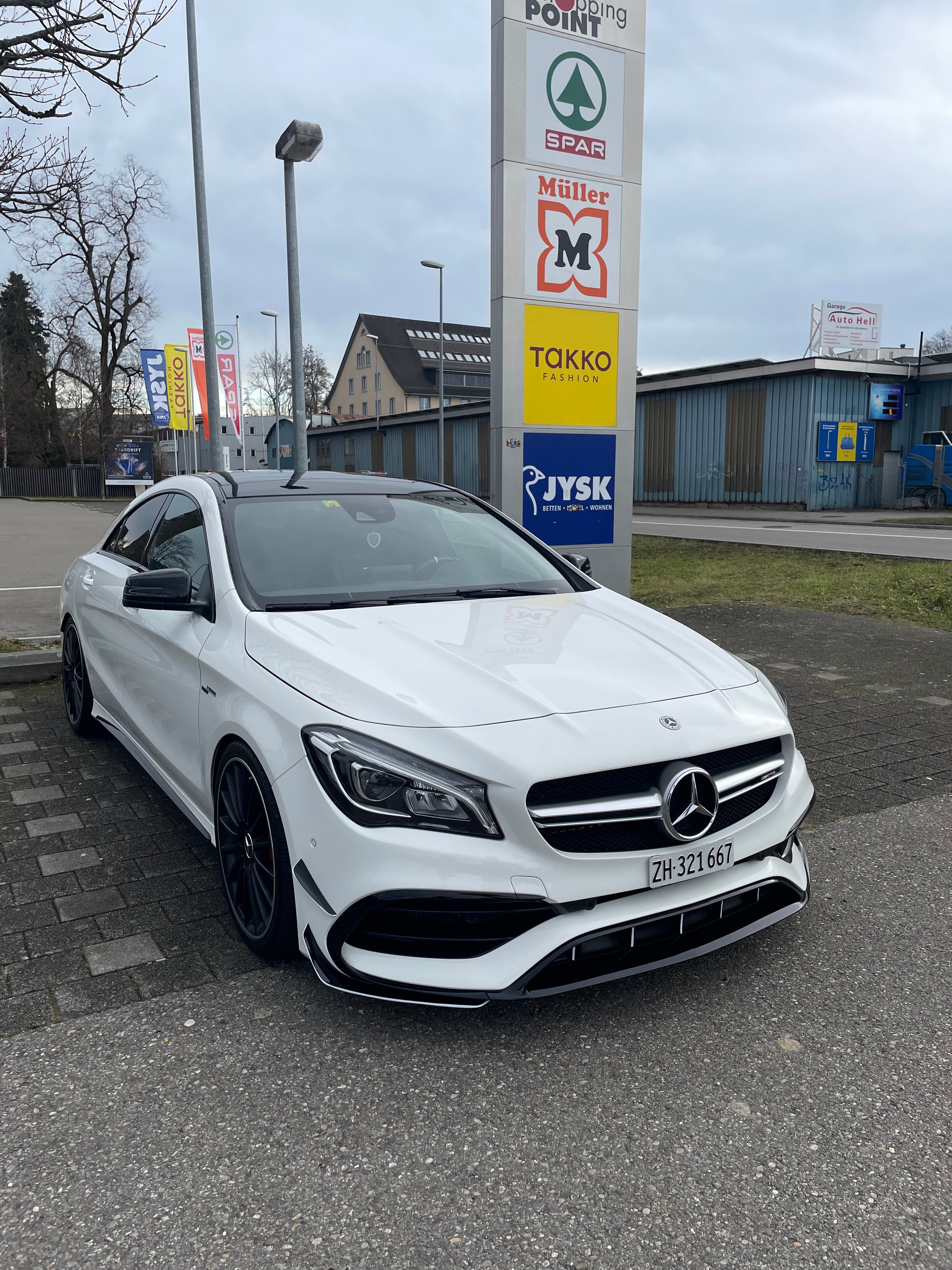 MERCEDES-BENZ CLA 45 AMG 4Matic Speedshift