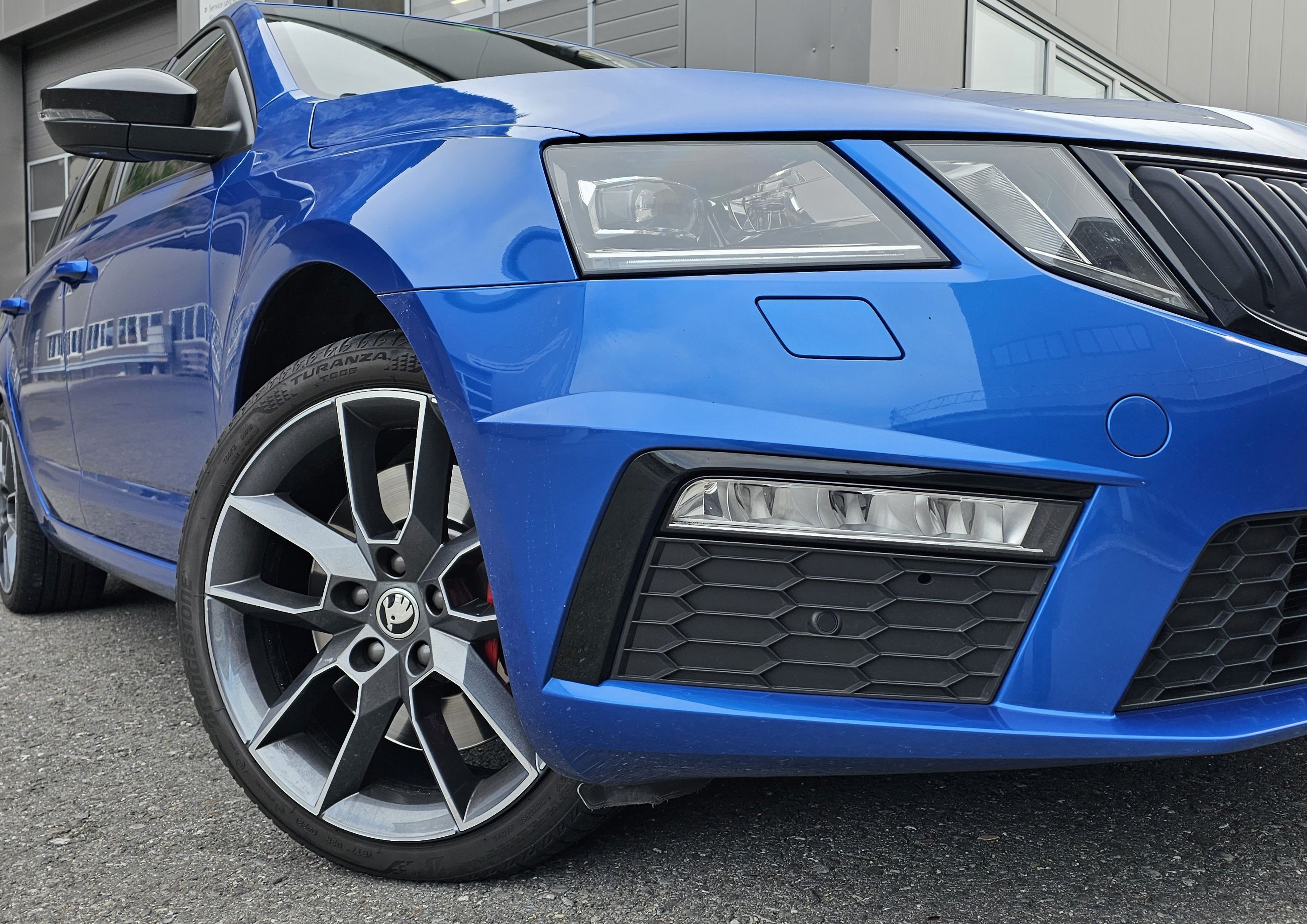 SKODA Octavia Combi 2.0 TSI RS DSG