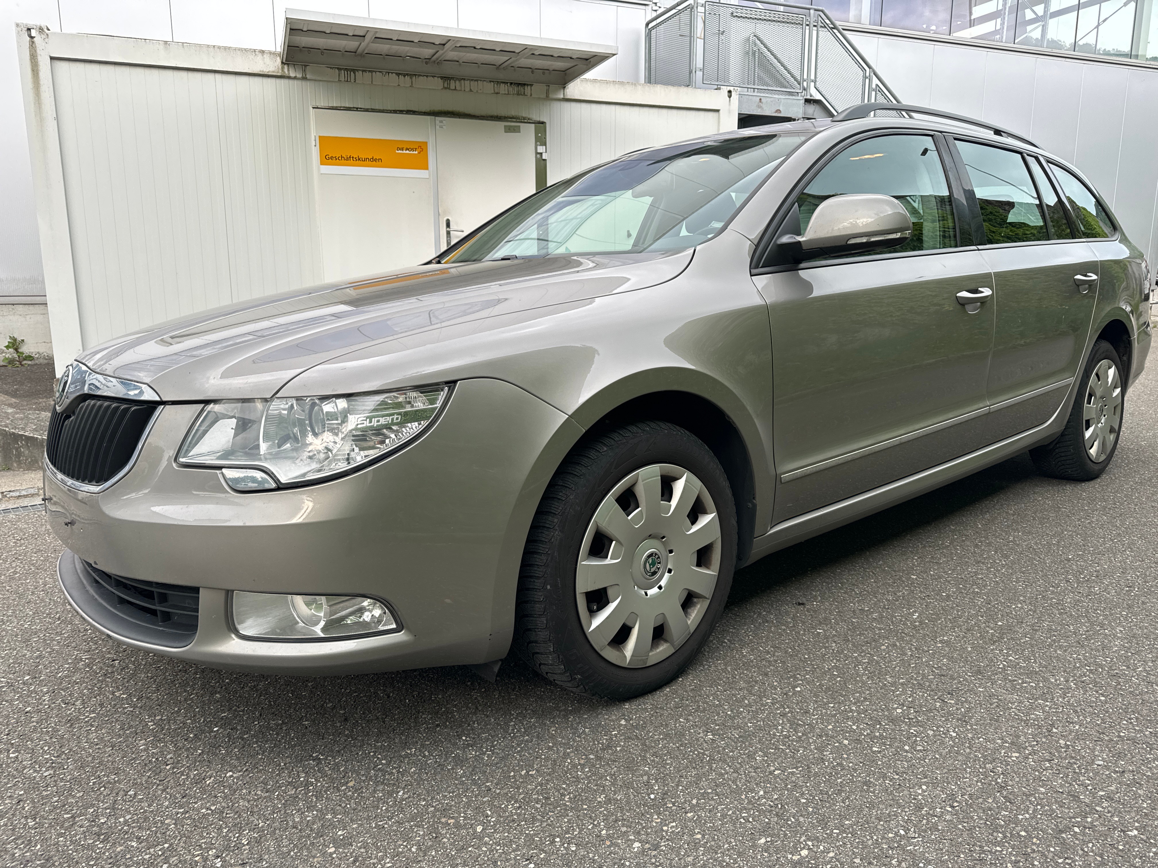 SKODA Superb Combi 2.0 TDi Ambition DSG