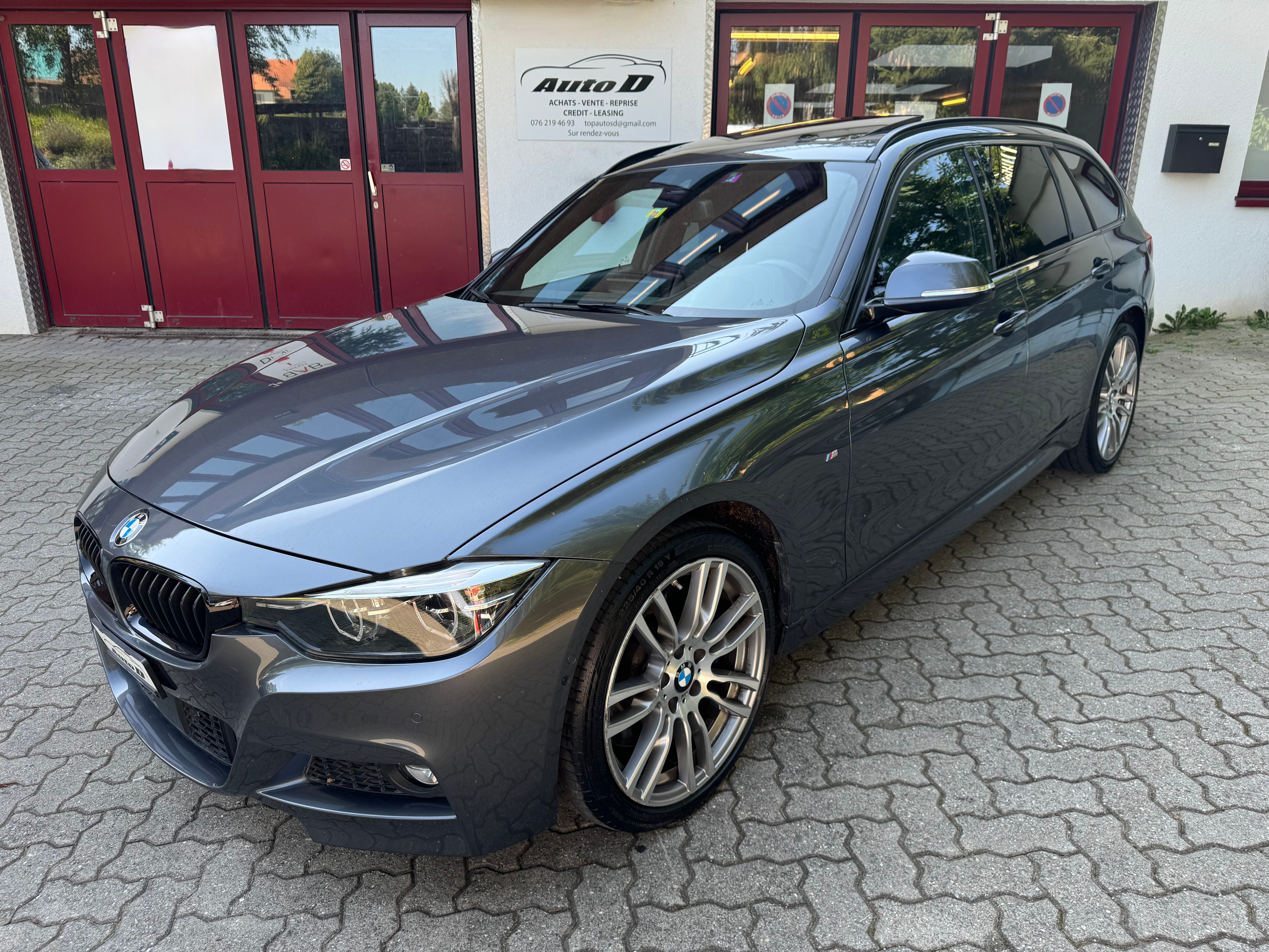 BMW 330i xDrive Touring Edition M Sport Steptronic