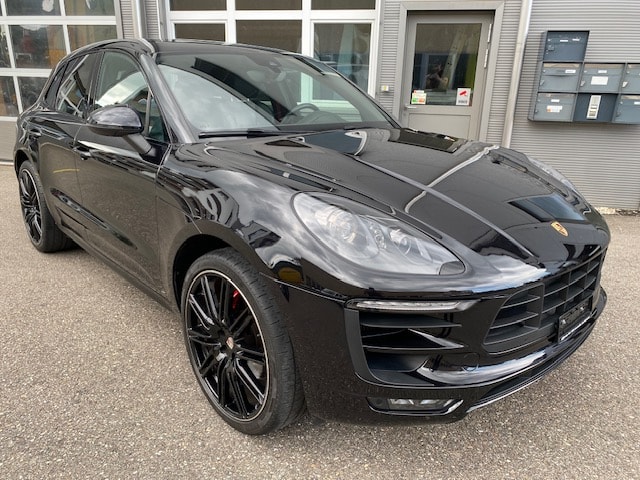 PORSCHE Macan GTS PDK