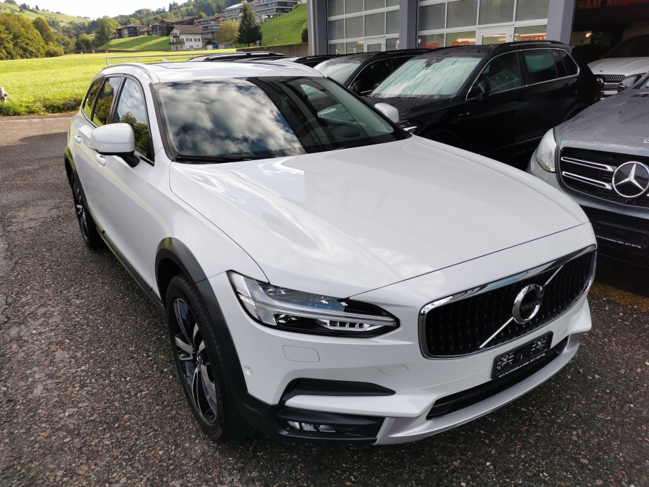 VOLVO V90 Cross Country D5 Pro AWD Geartronic Powerpulse