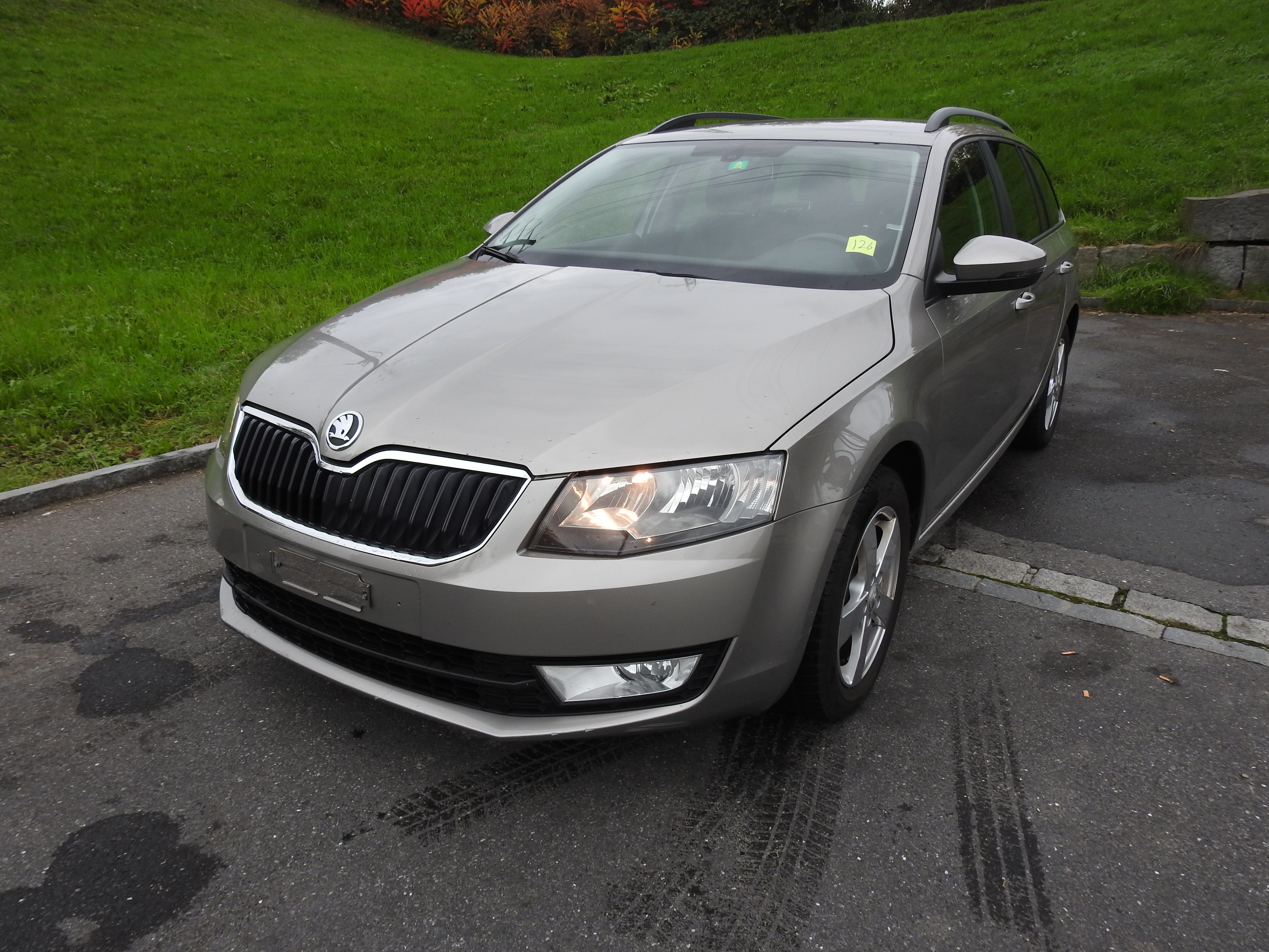 SKODA Octavia Combi 1.8 TSI Elegance 4x4 DSG