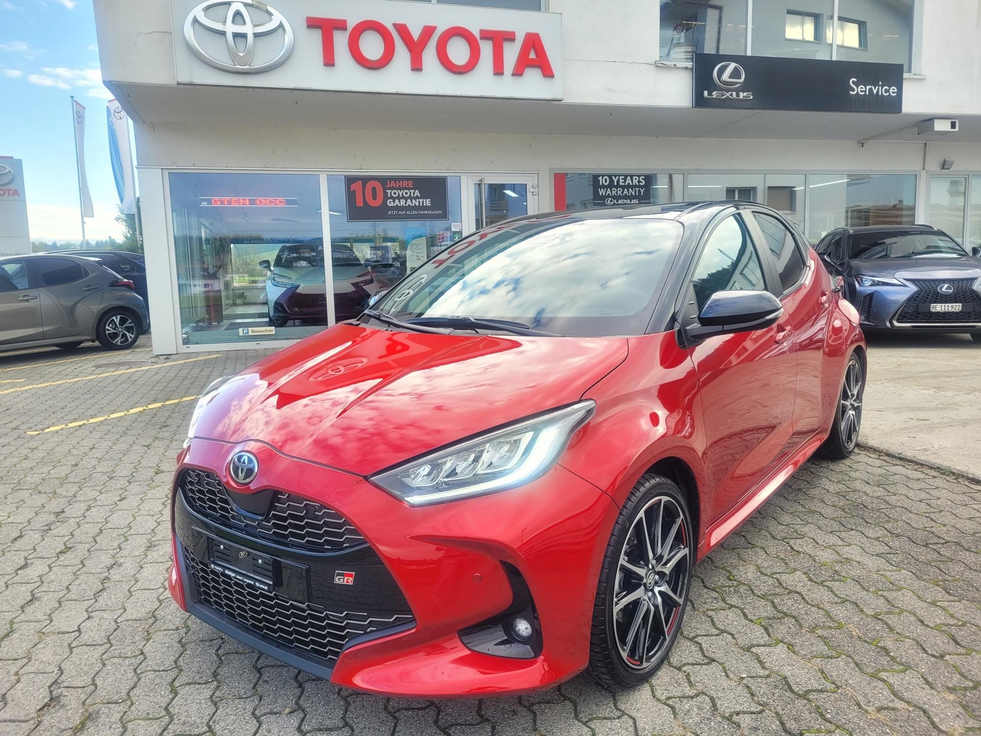 TOYOTA Yaris 1.5 VVT-i HSD GR Sport