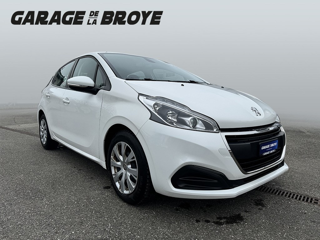 PEUGEOT 208 1.2 PureTech Signature S/S