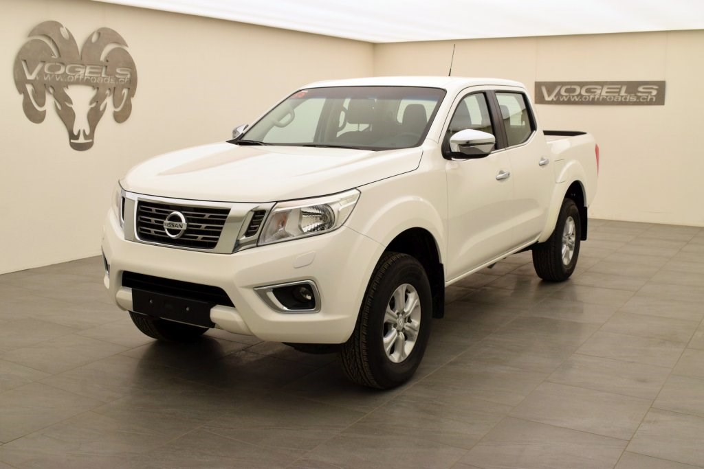 NISSAN NAVARA 2.3 cCi Double Cab 7T AHK