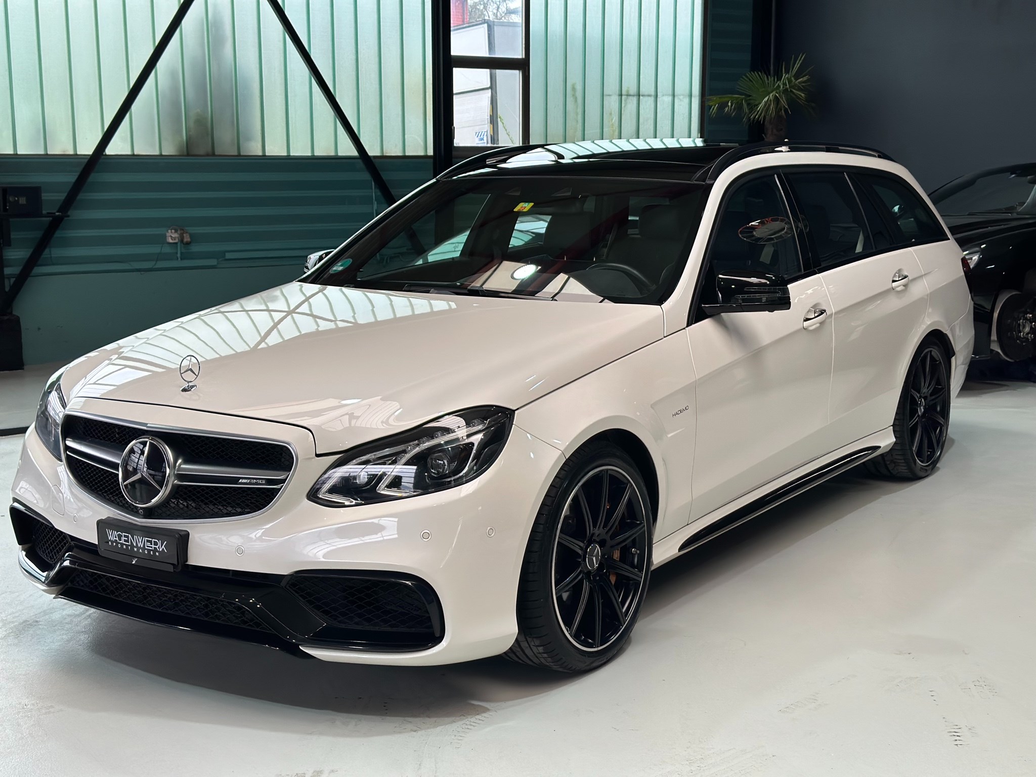 MERCEDES-BENZ E 63 AMG S 4Matic Speedshift