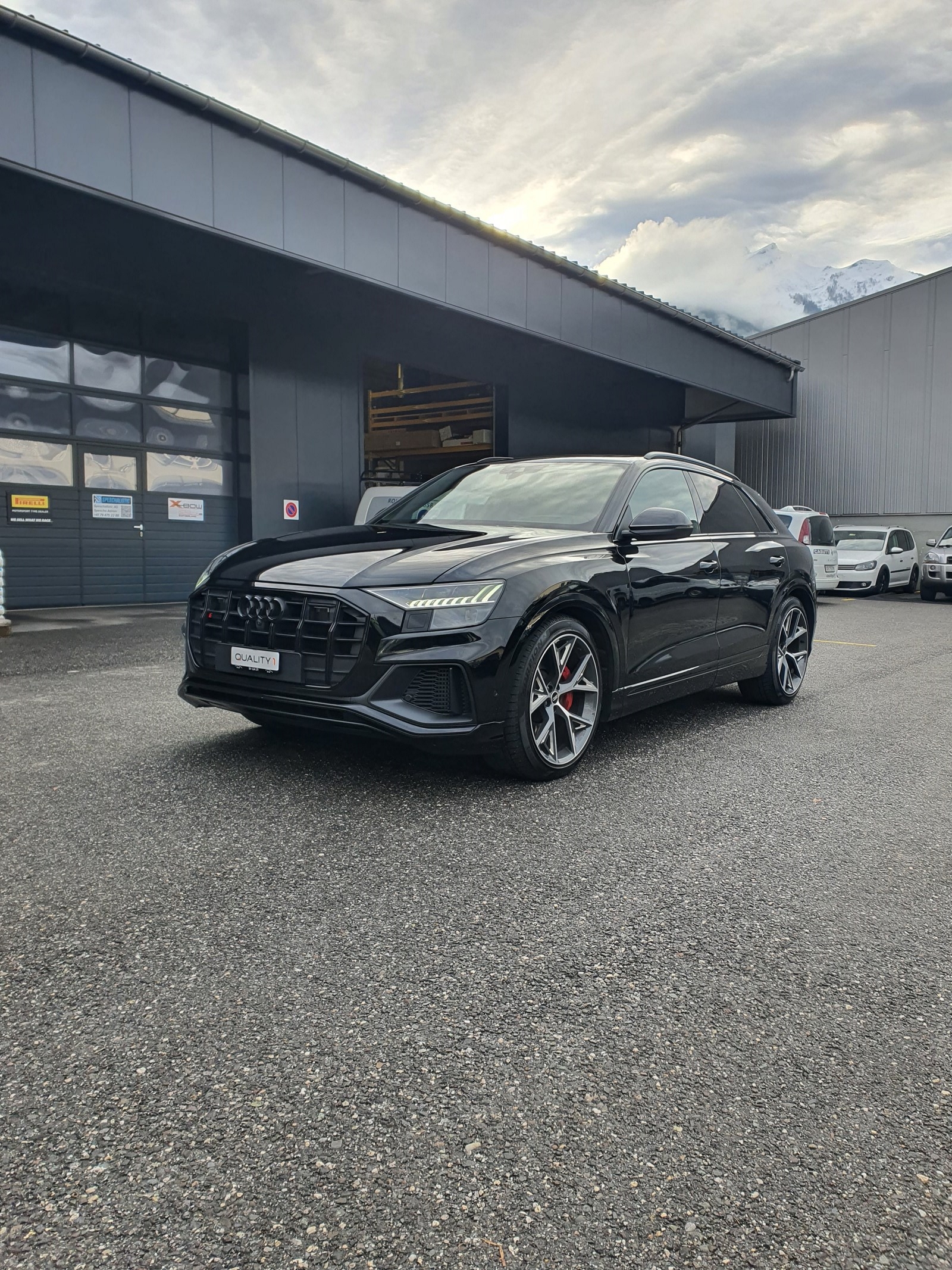 AUDI SQ8 TFSI quattro tiptronic