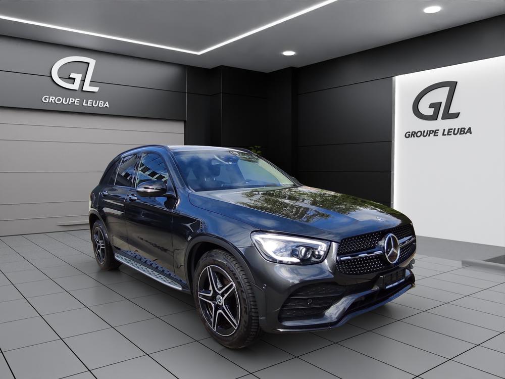 MERCEDES-BENZ GLC 300 AMG Line 4Matic