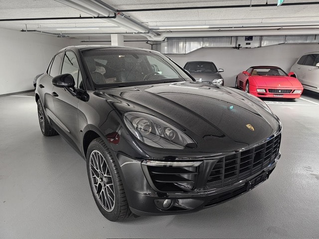 PORSCHE Macan S PDK