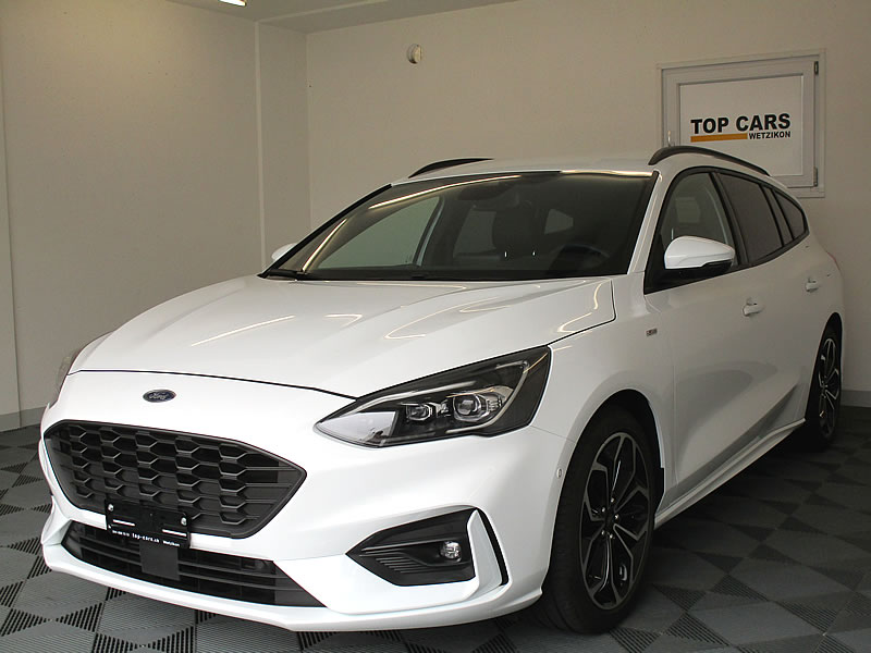 FORD Focus 1.5 SCTi ST Line X Automatic