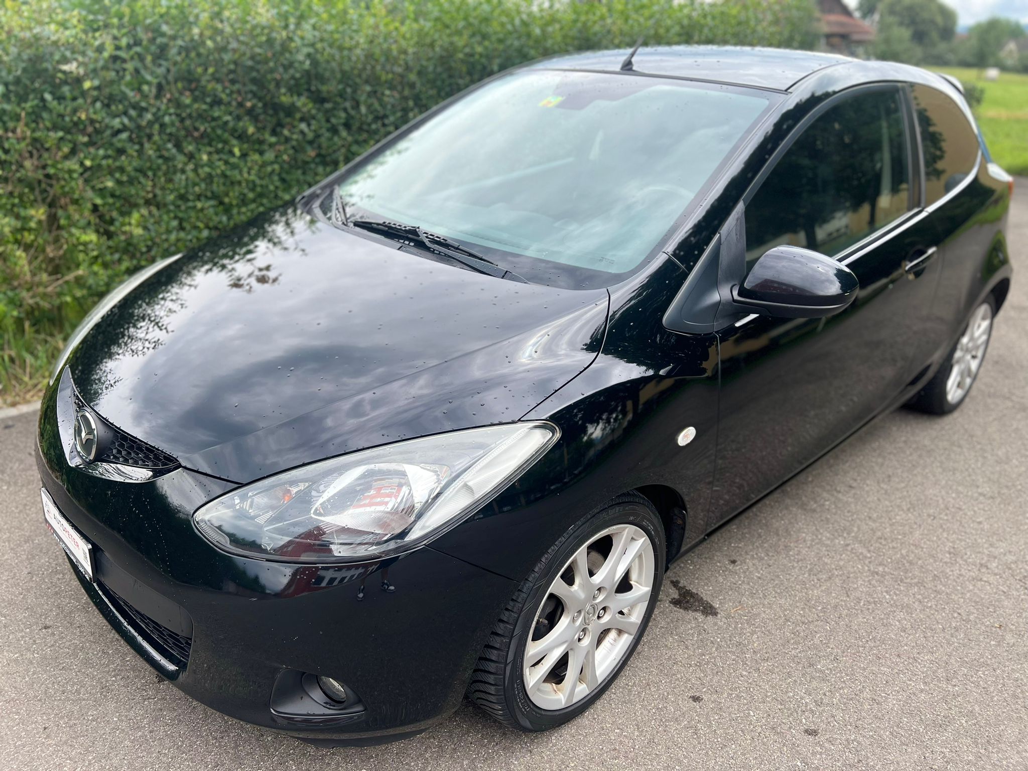 MAZDA 2 1.3i 16V Exclusive