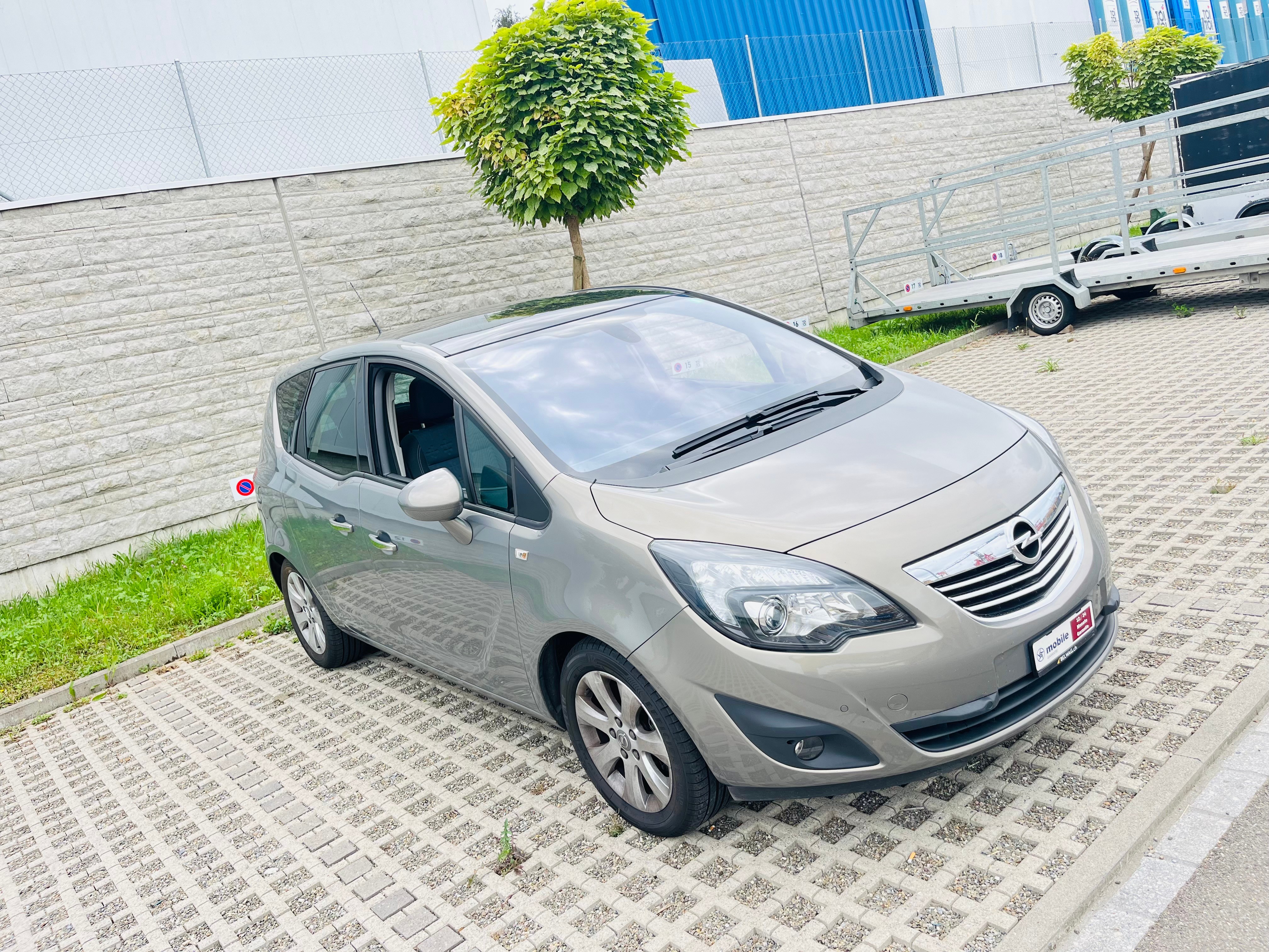 OPEL Meriva 1.4 Turbo Enjoy