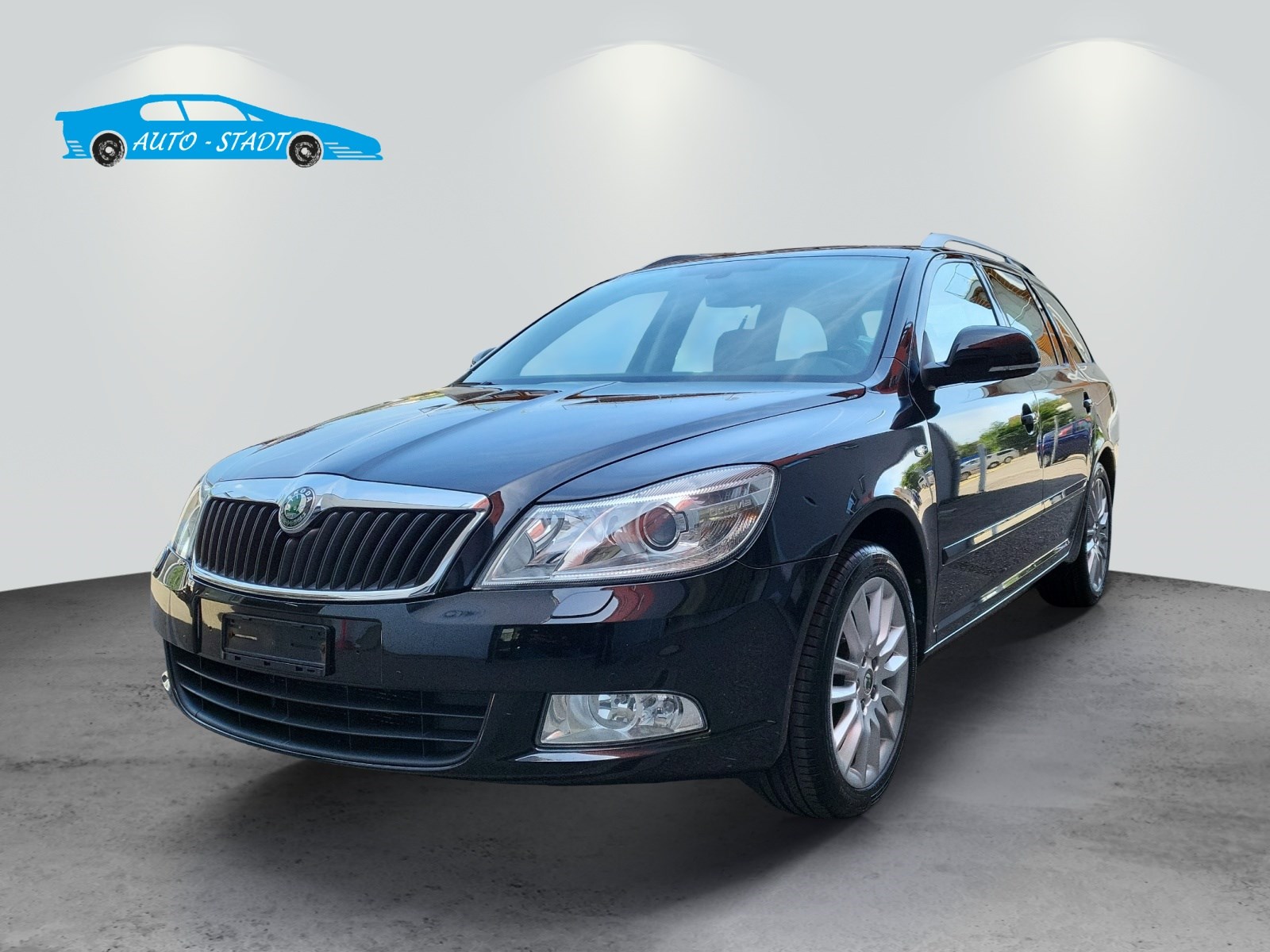 SKODA Octavia Combi 1.8 TSI Laurin & Klement DSG