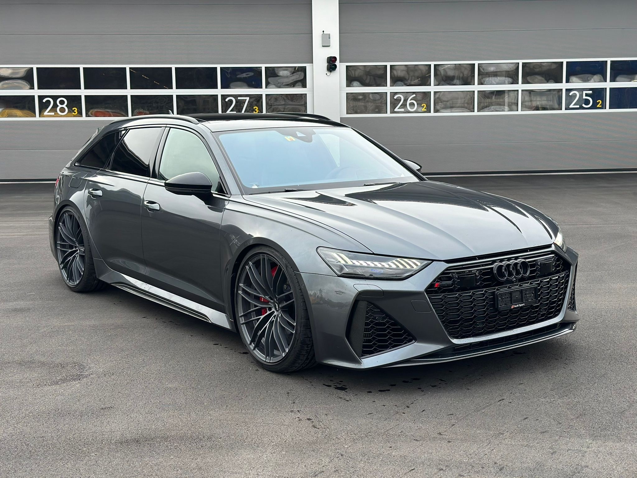 AUDI RS6 Avant 4.0 TFSI V8 quattro