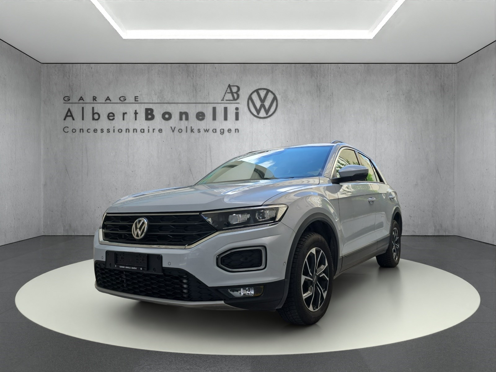 VW T-Roc 2.0 TSI Advance DSG 4Motion