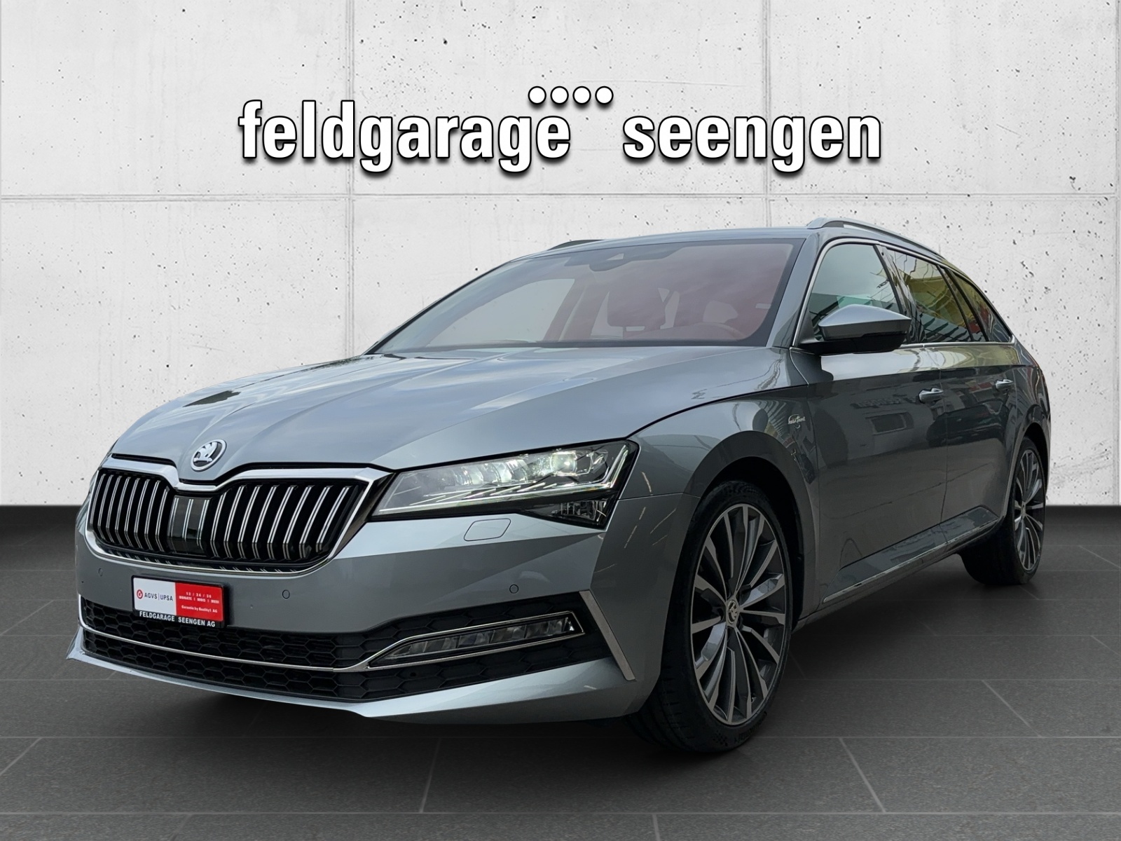 SKODA Superb Combi 2.0 TDi L&K 4x4 DSG mit AHK