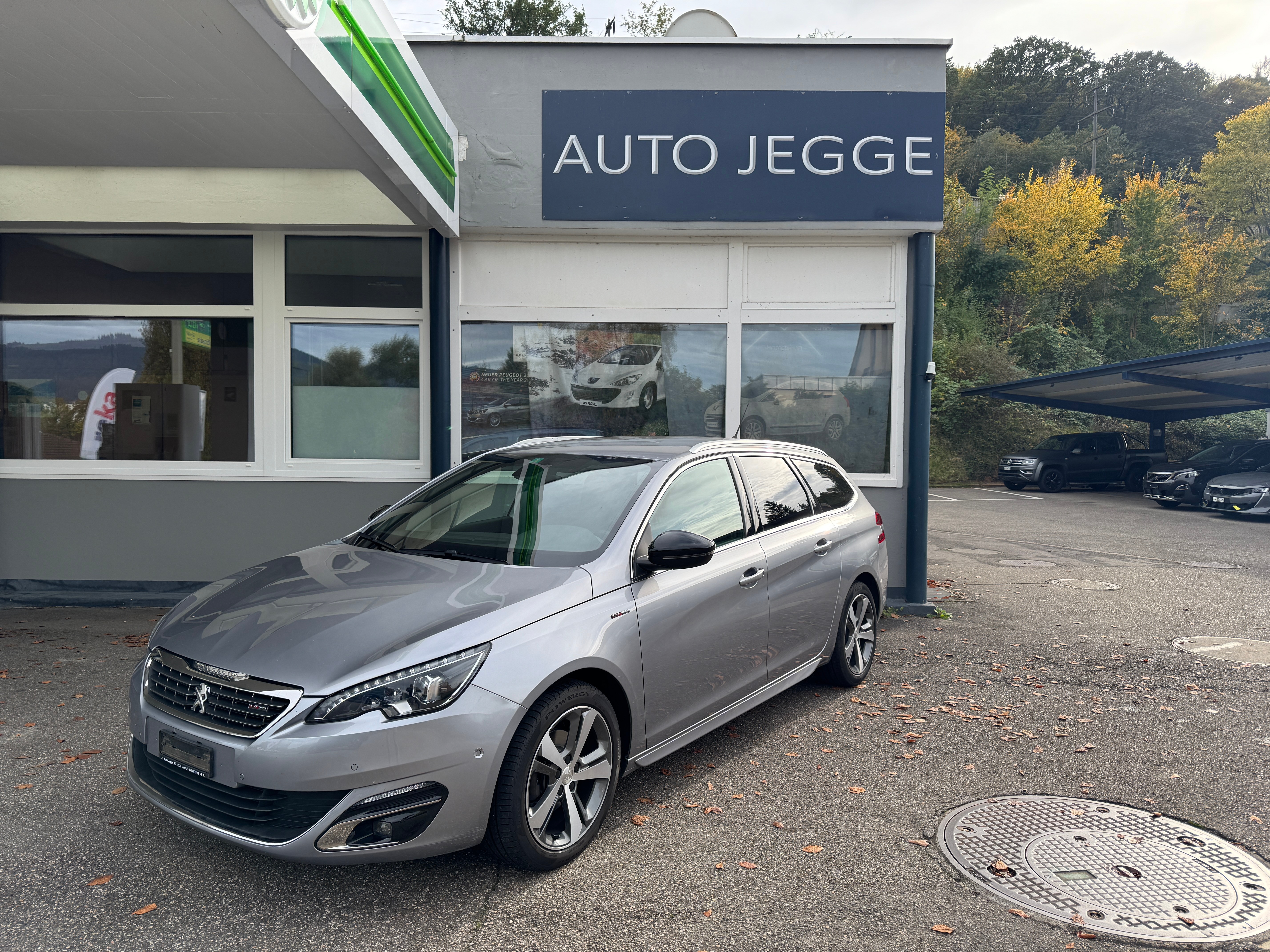 PEUGEOT 308 SW 1.2 THP GT Line Automatic