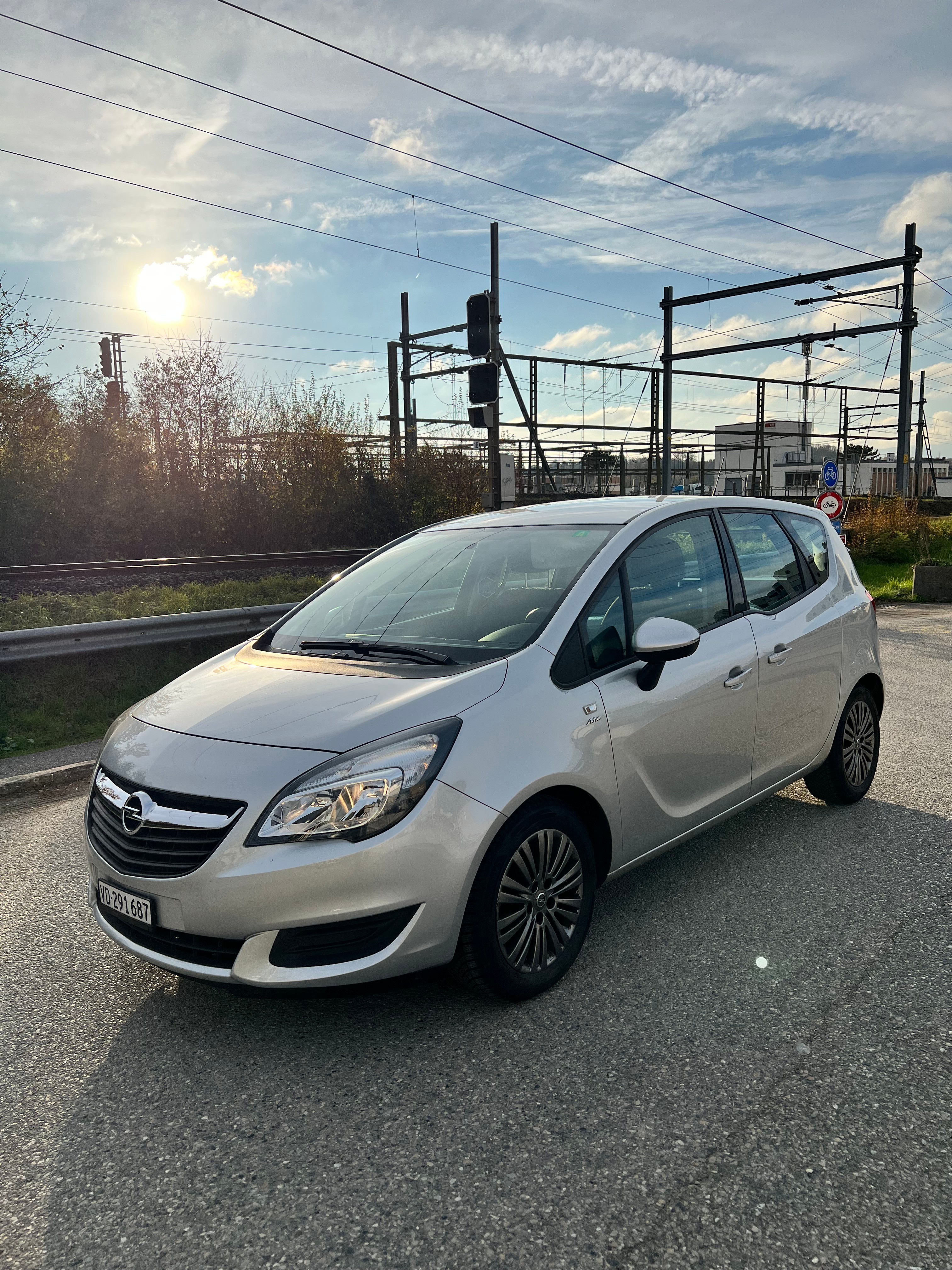 OPEL Meriva 1.4 Turbo Active Edition Automatic