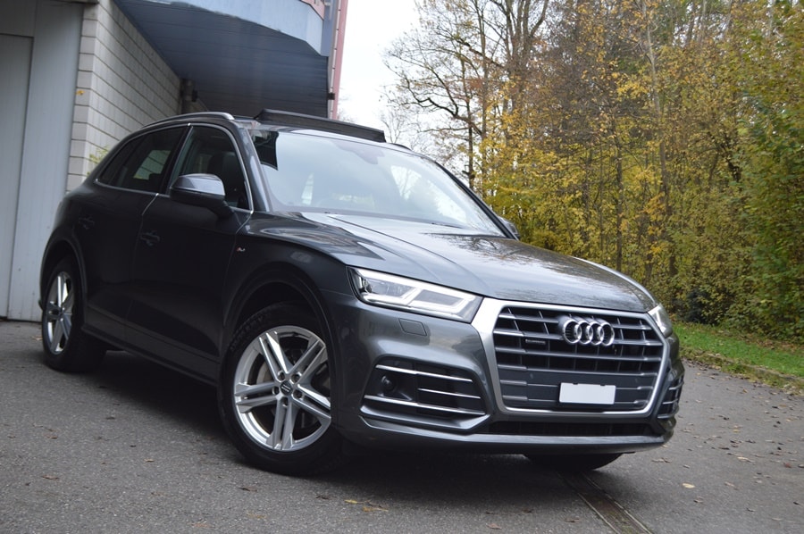 AUDI Q5 2.0 TDI sport S line quattro S-tronic Anhängerkupplung