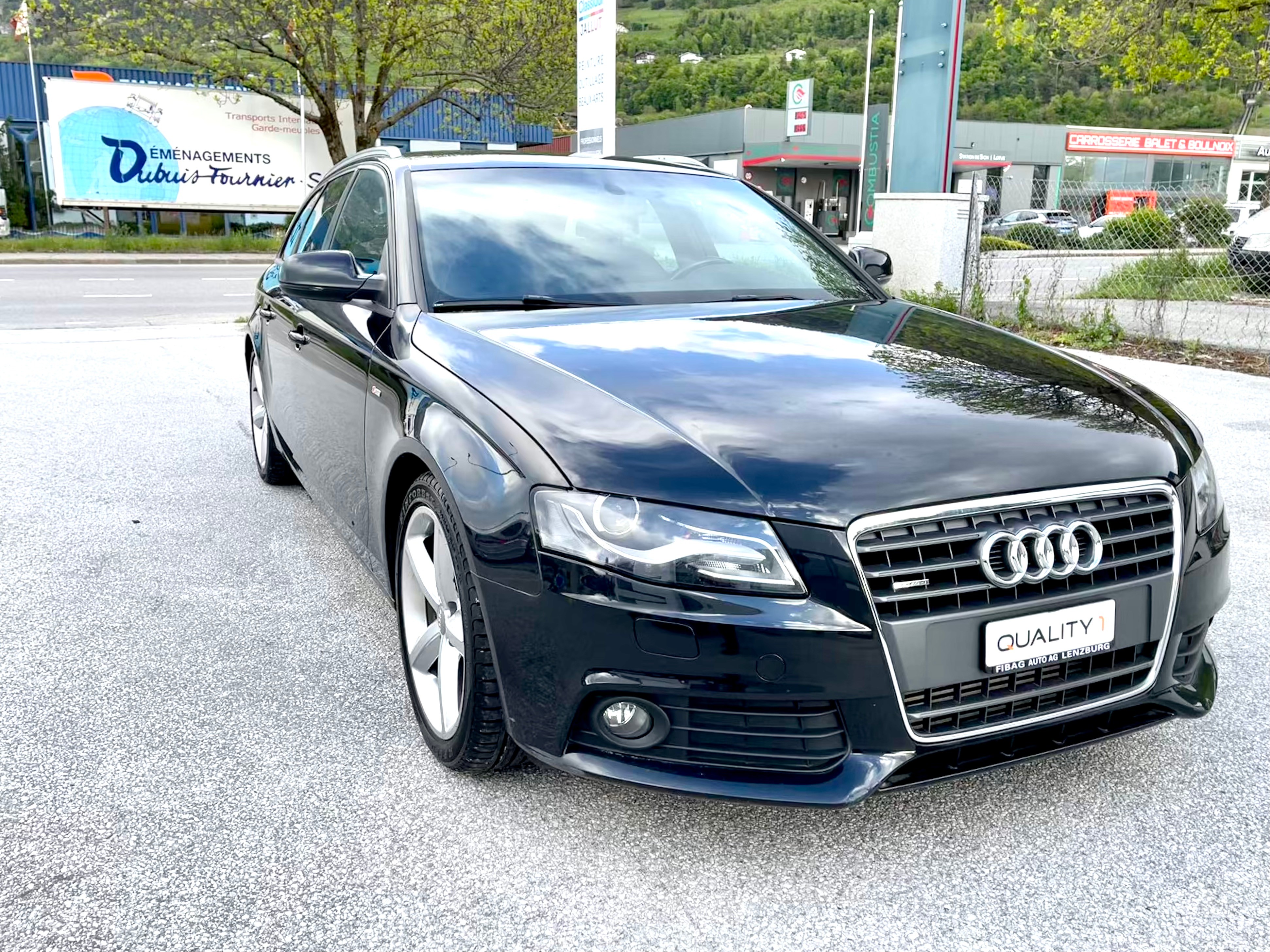 AUDI A4 Avant 2.0 TFSI quattro