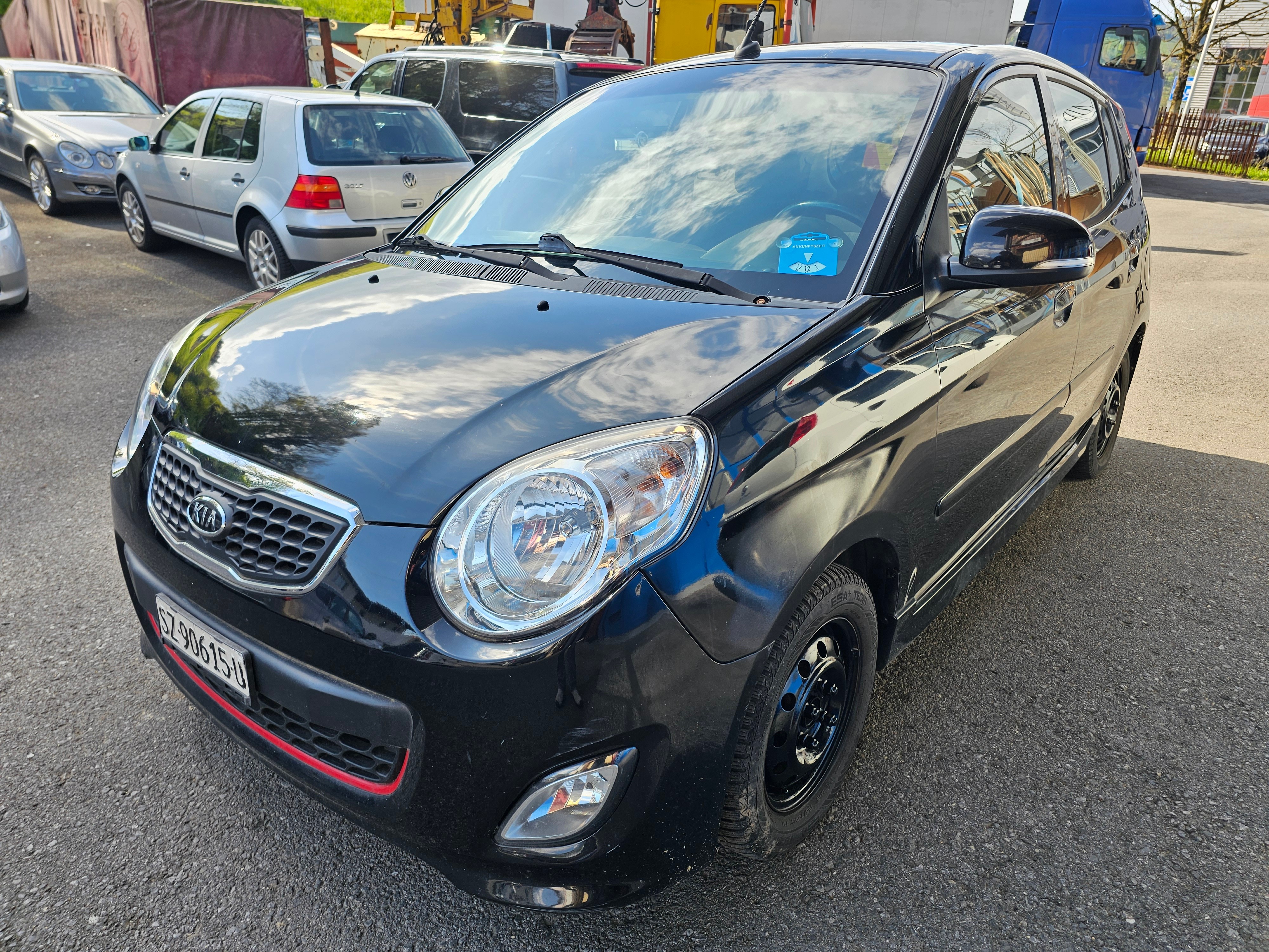 KIA Picanto 1.0 _seven