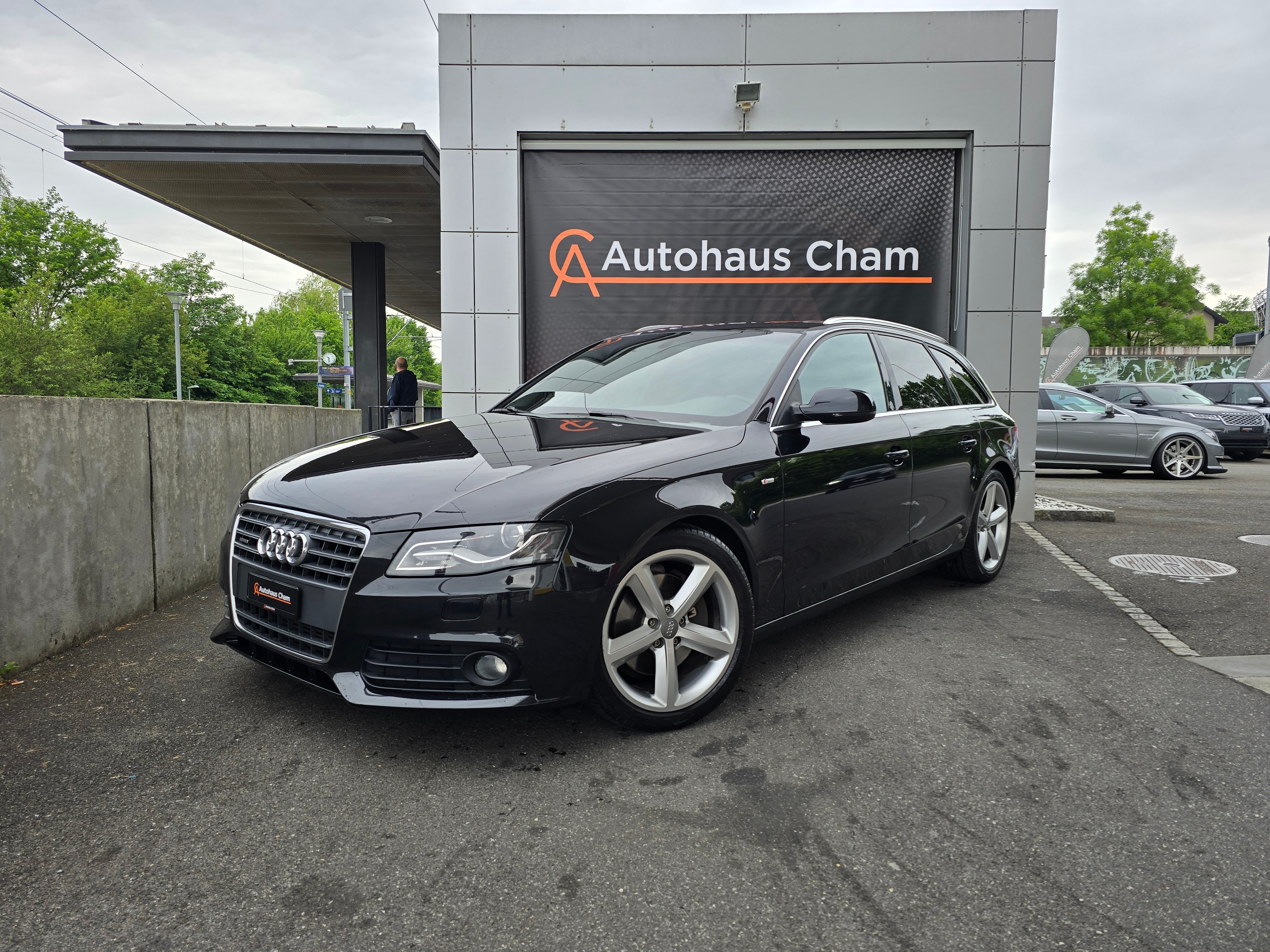 AUDI A4 Avant S-Line 2.0 TFSI quattro