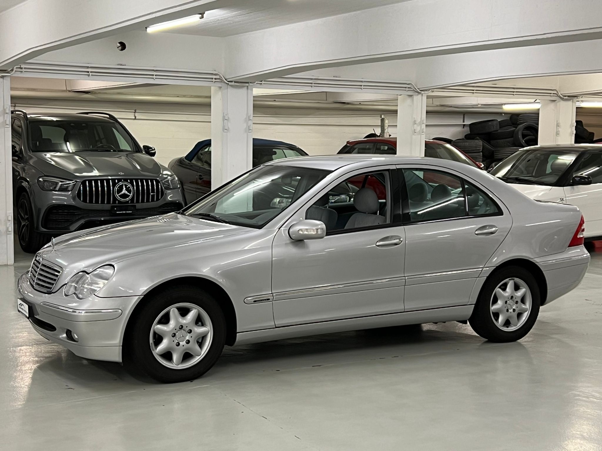 MERCEDES-BENZ C 180 Avantgarde ** Automat ** Klima **