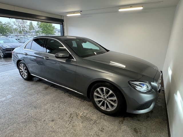 MERCEDES-BENZ E 200 Avantgarde 9G-Tronic