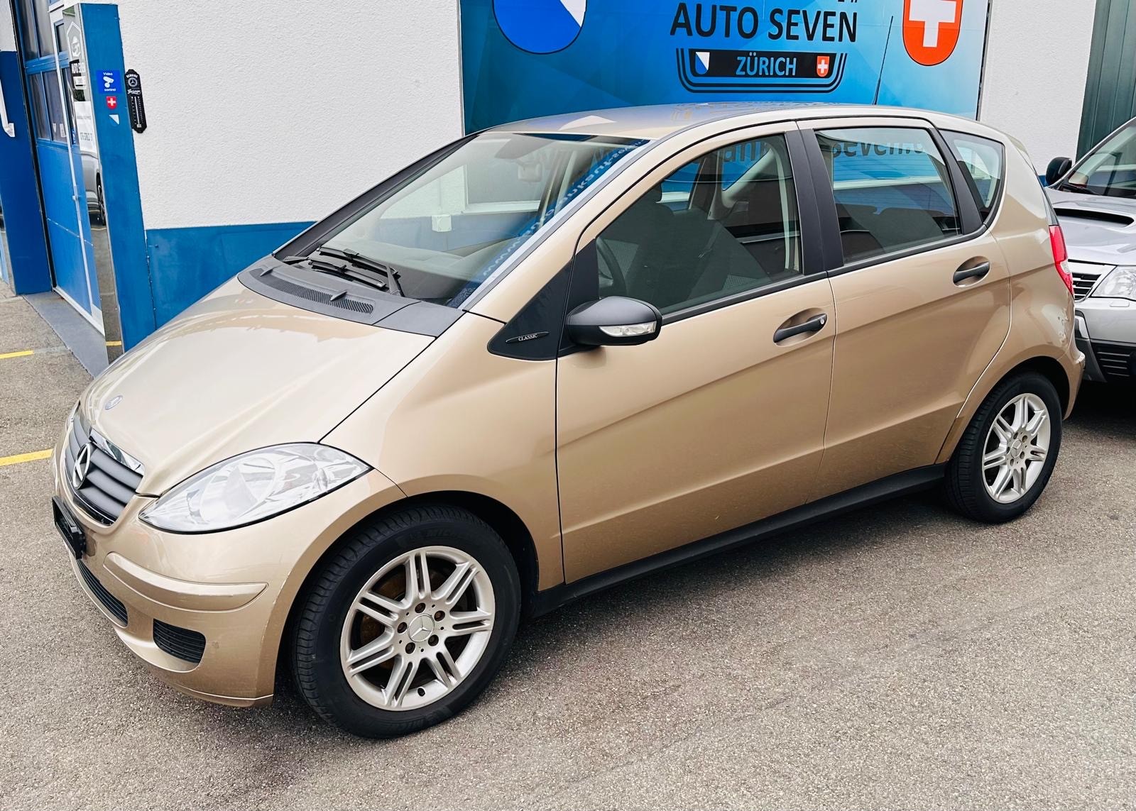 MERCEDES-BENZ A 200 Avantgarde