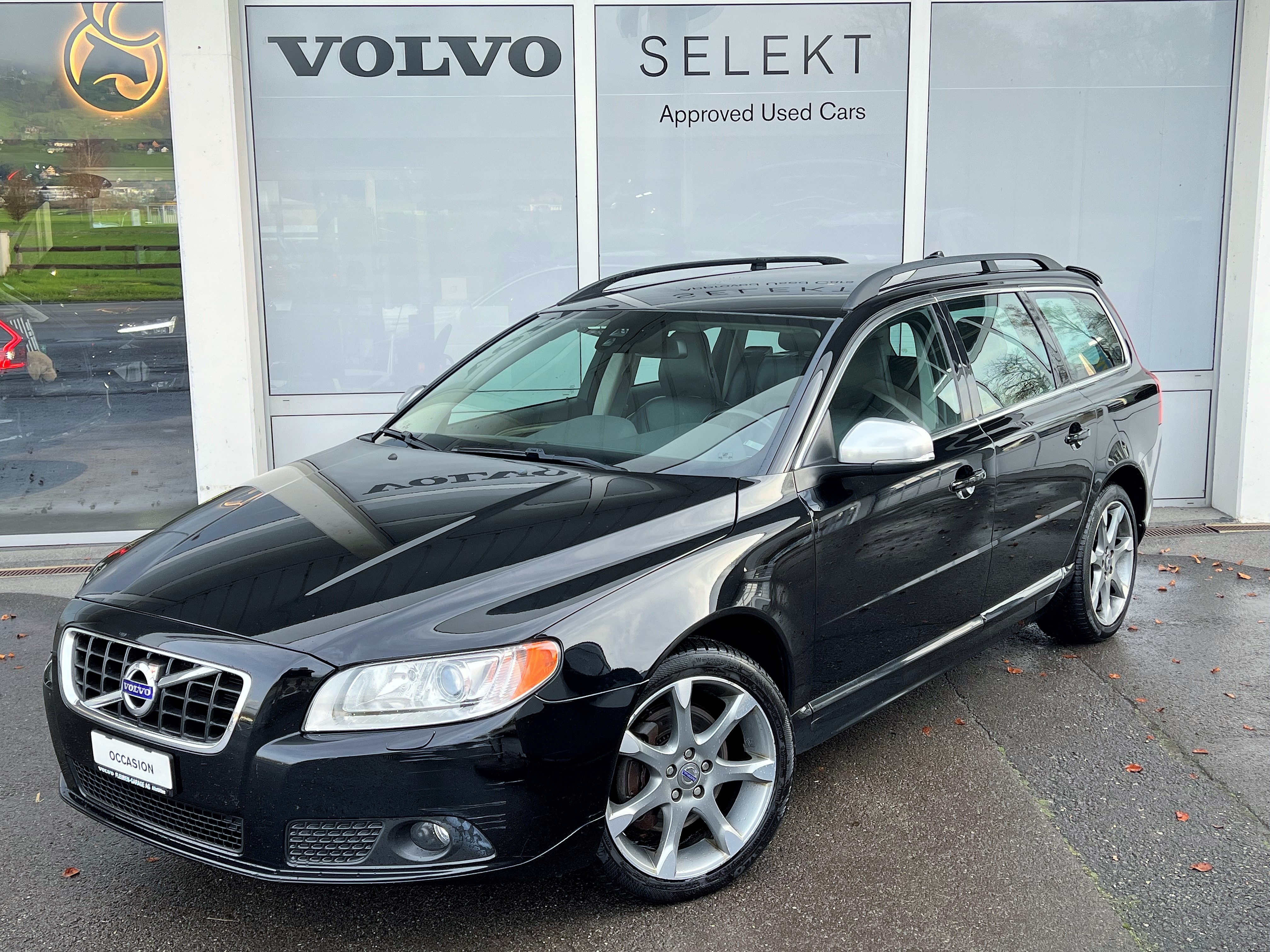 VOLVO V70 D4 AWD Momentum