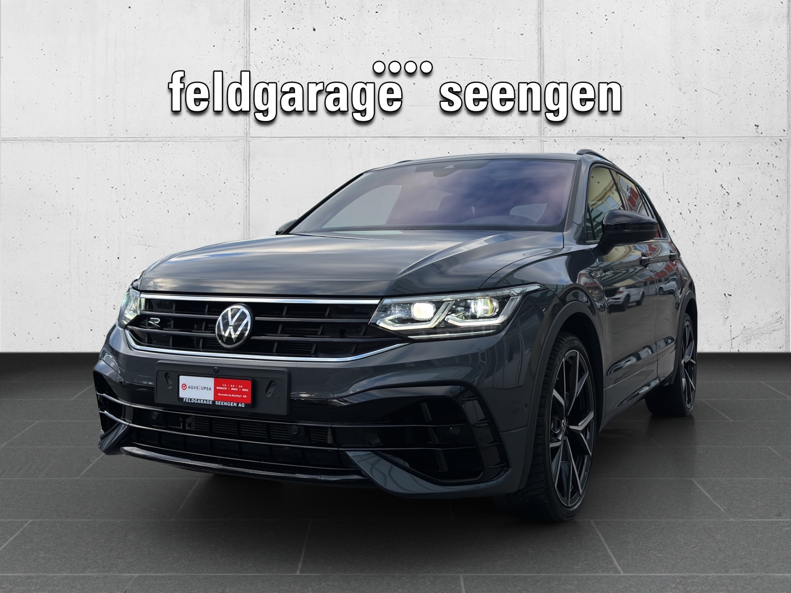 VW Tiguan 2.0TSI R 4Motion DSG mit AHK & Panorama-Glasschiebedach