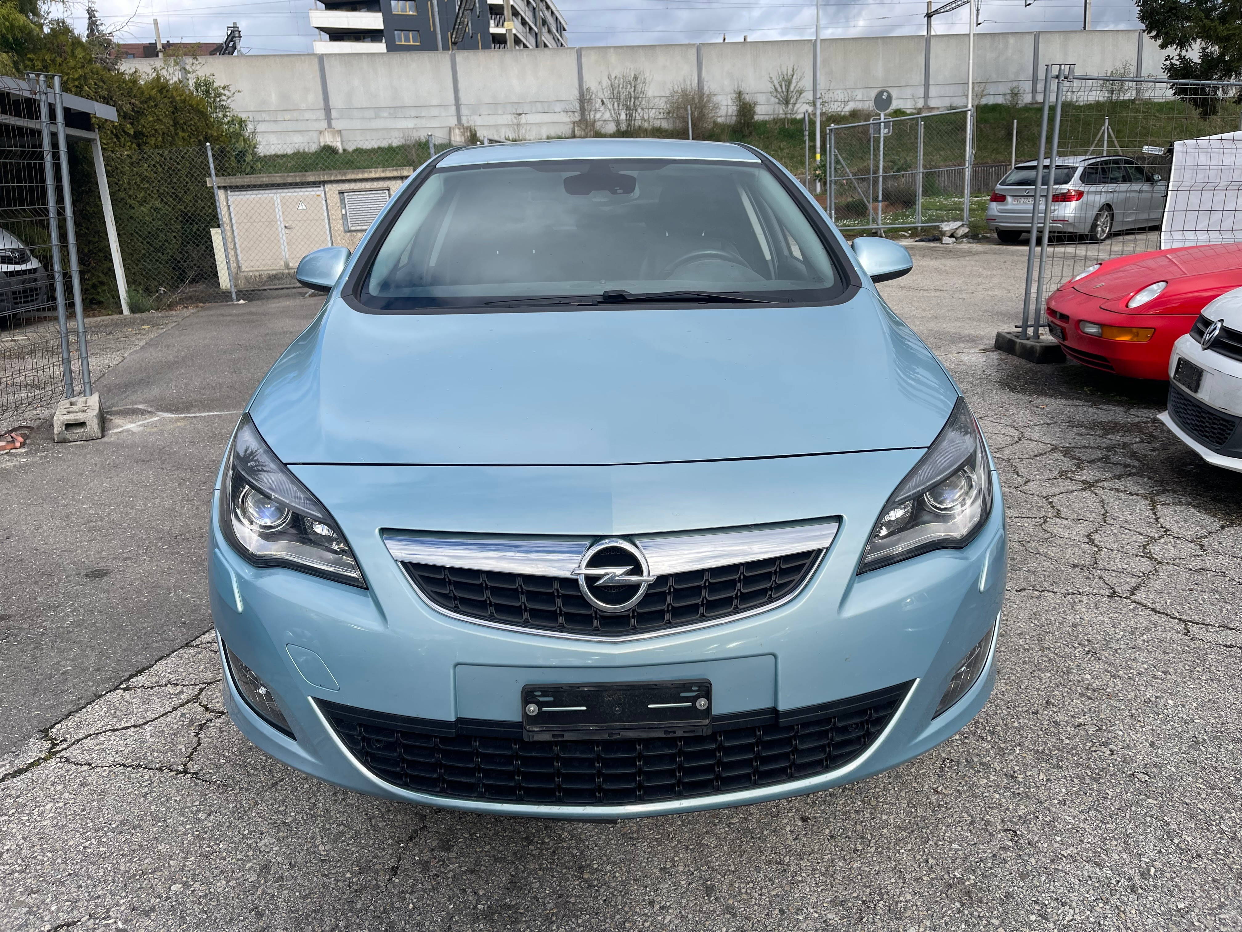 OPEL Astra 1.6i 16V Turbo Sport Automatic