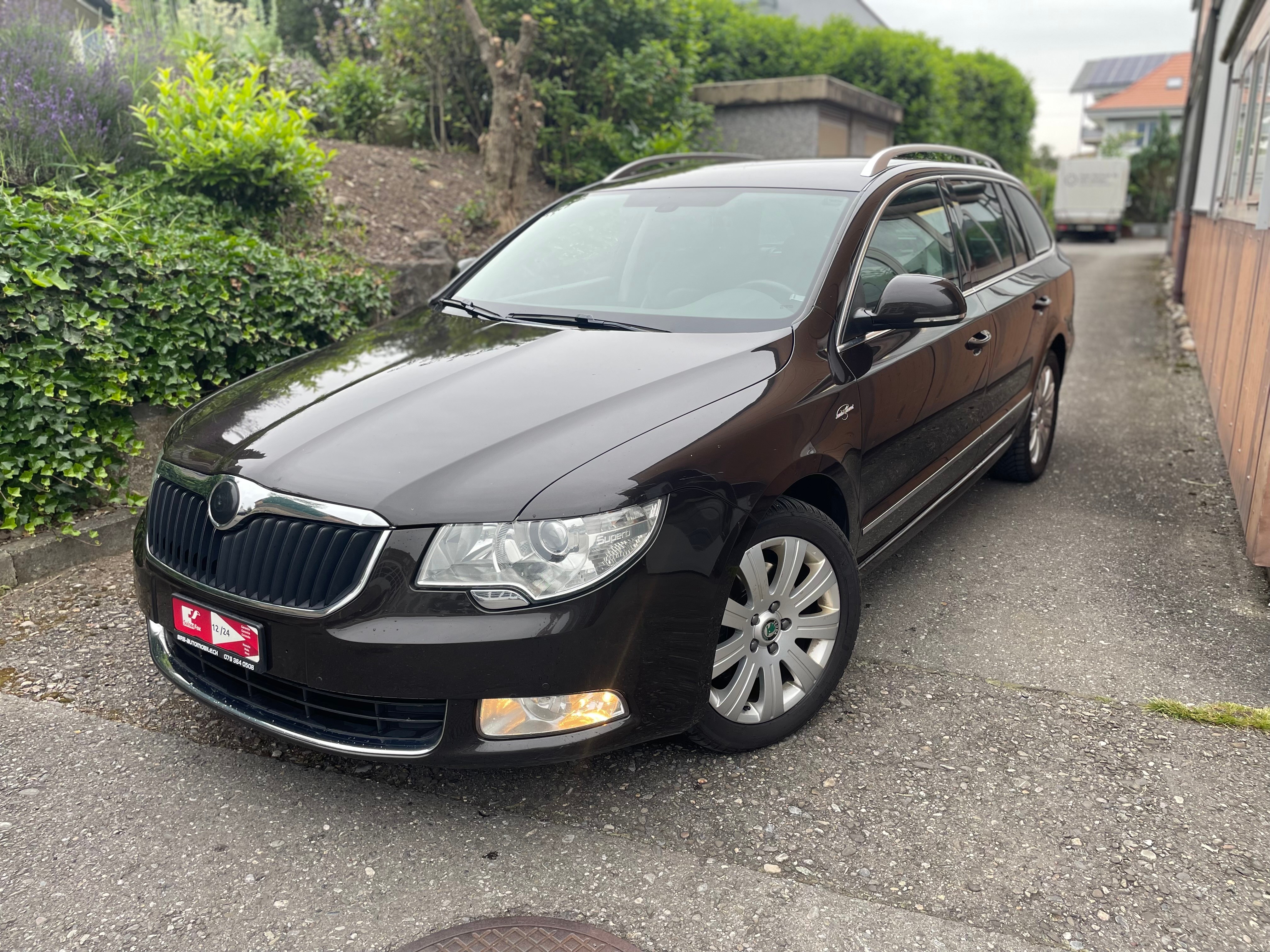 SKODA Superb Combi 2.0 TDi Laurin & Klement 4x4 DSG