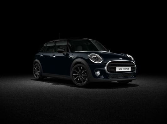 MINI Cooper Blackyard