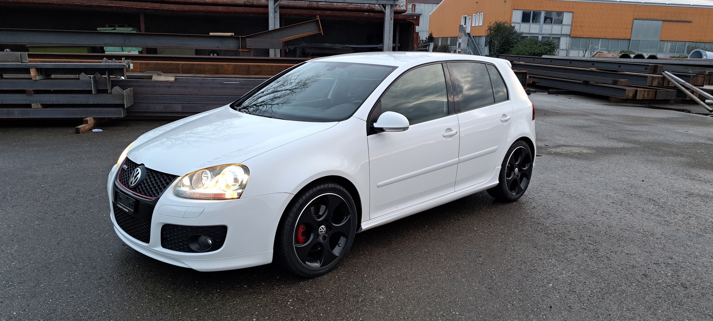 VW GOLF GTI Edition 30