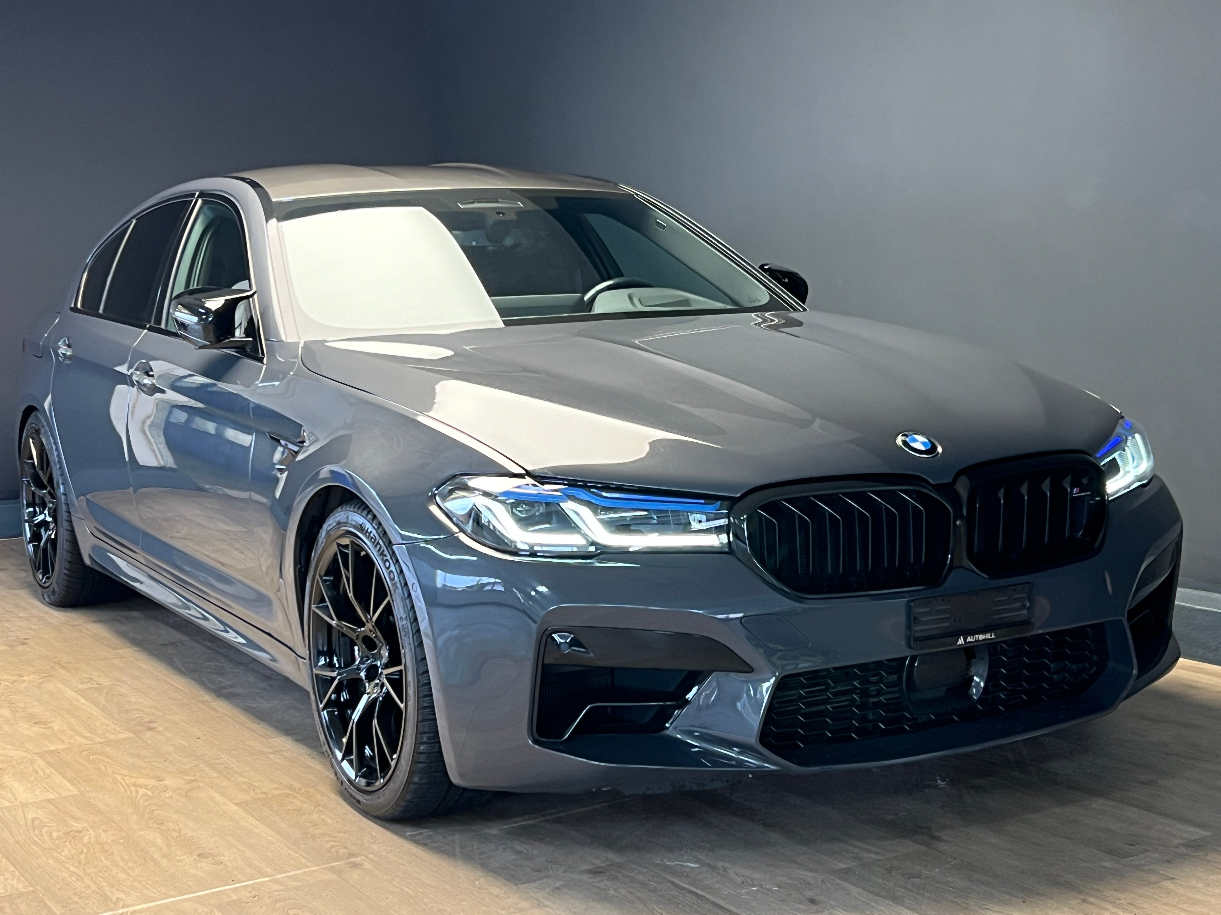 BMW M5 xDrive Competition Drivelogic