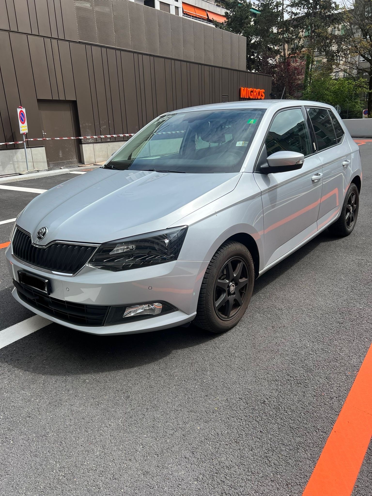 SKODA Fabia 1.2 TSI Swiss Edition