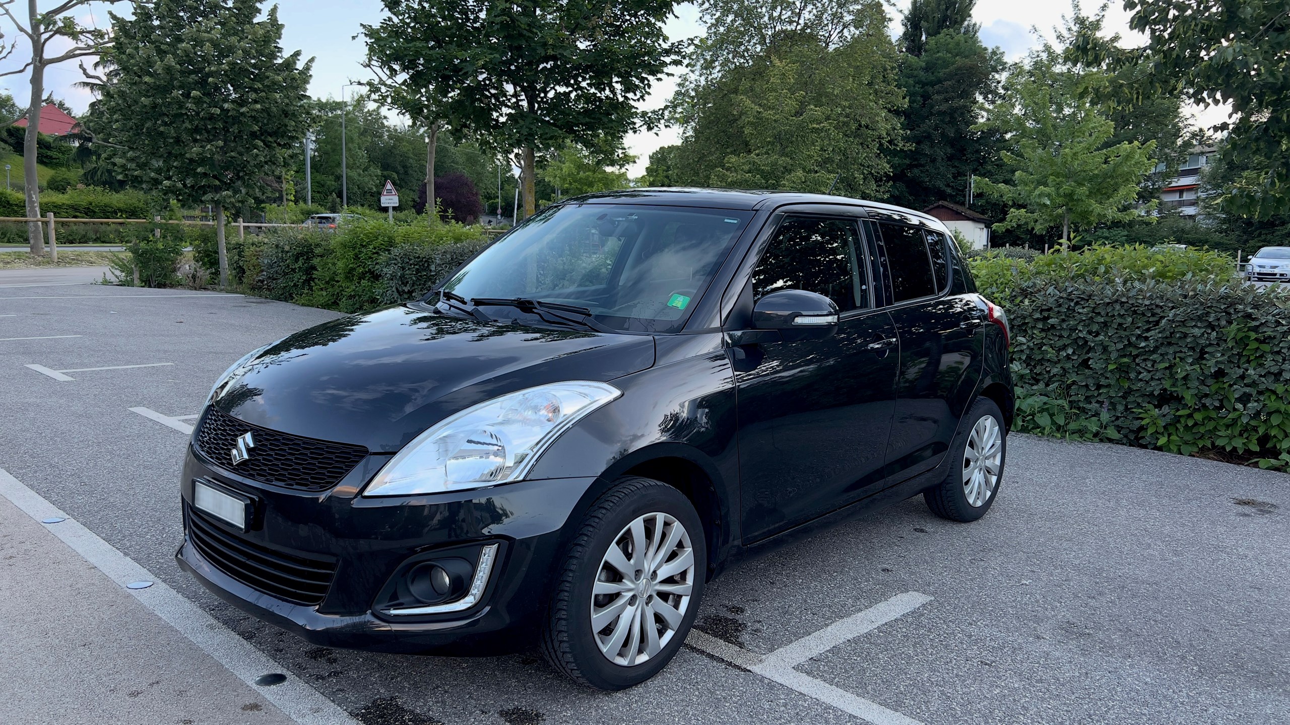 SUZUKI SWIFT 1.2 VVT 94CH PACK 4x4, 69kW, 5 portes, 5 places.