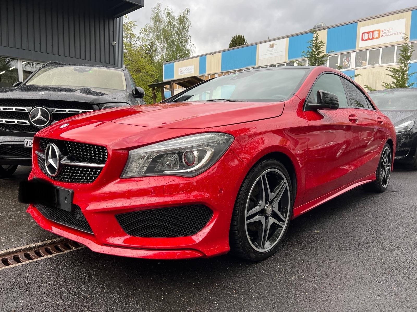 MERCEDES-BENZ CLA 200 AMG Line 7G-DCT